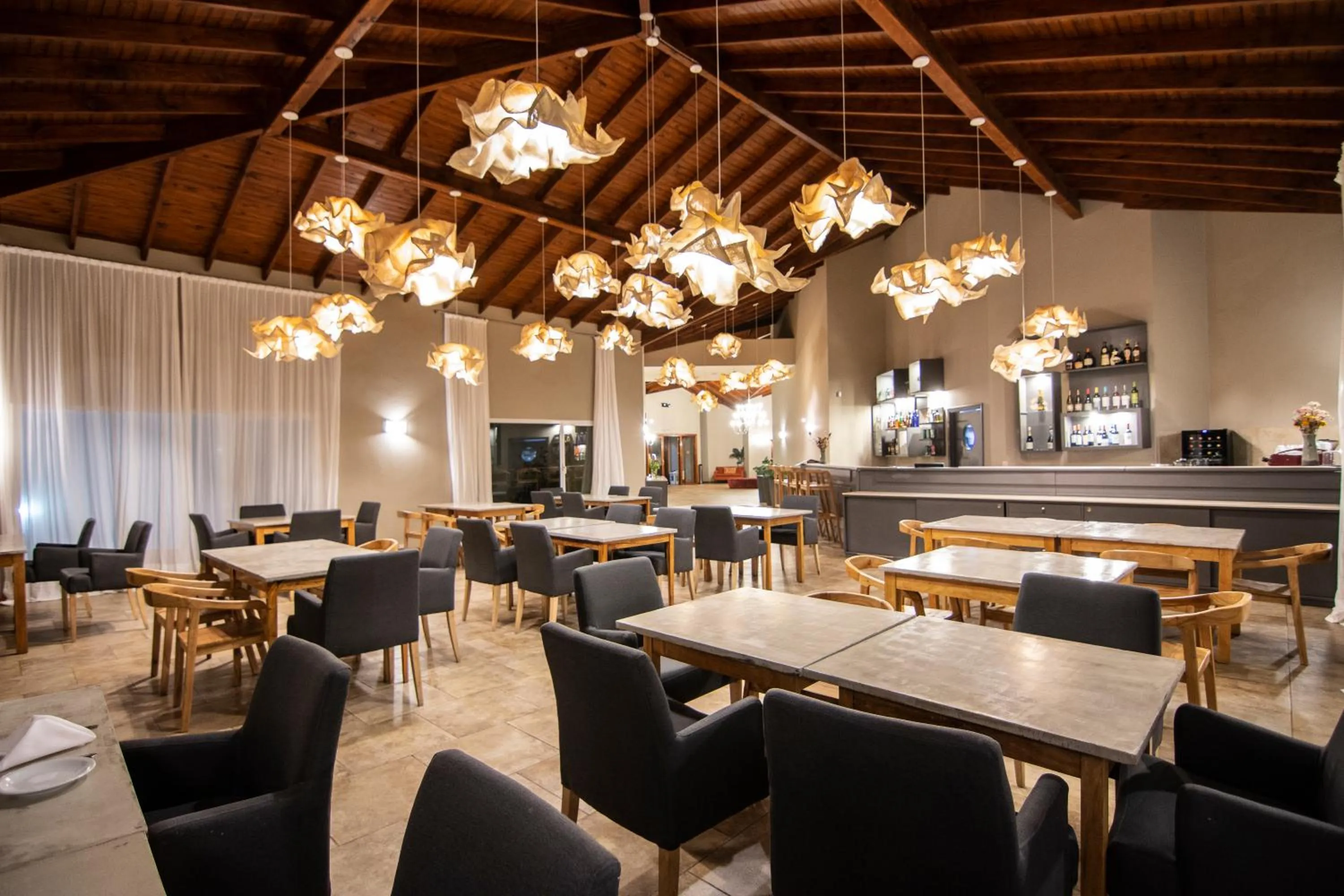 Restaurant/places to eat in Edenia Hotel & Nature