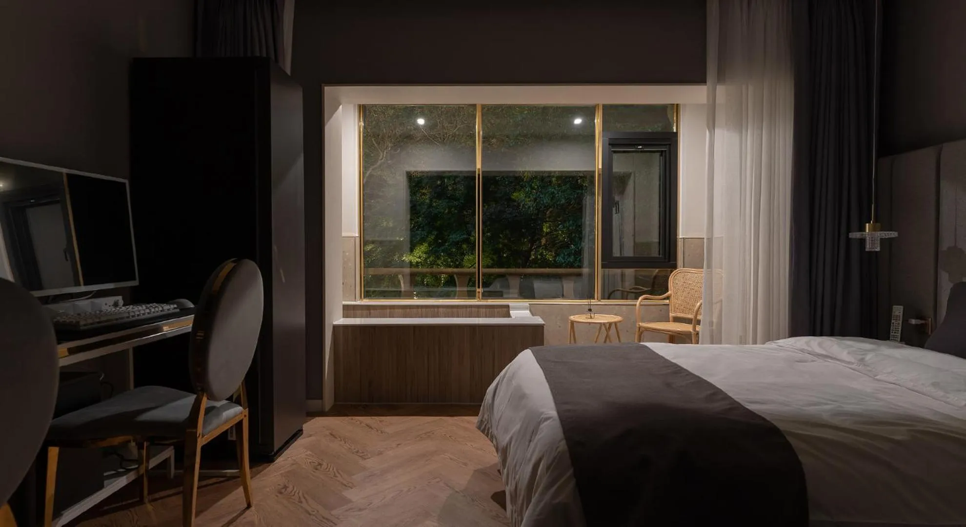 Bed in Denbasta forest Hotel