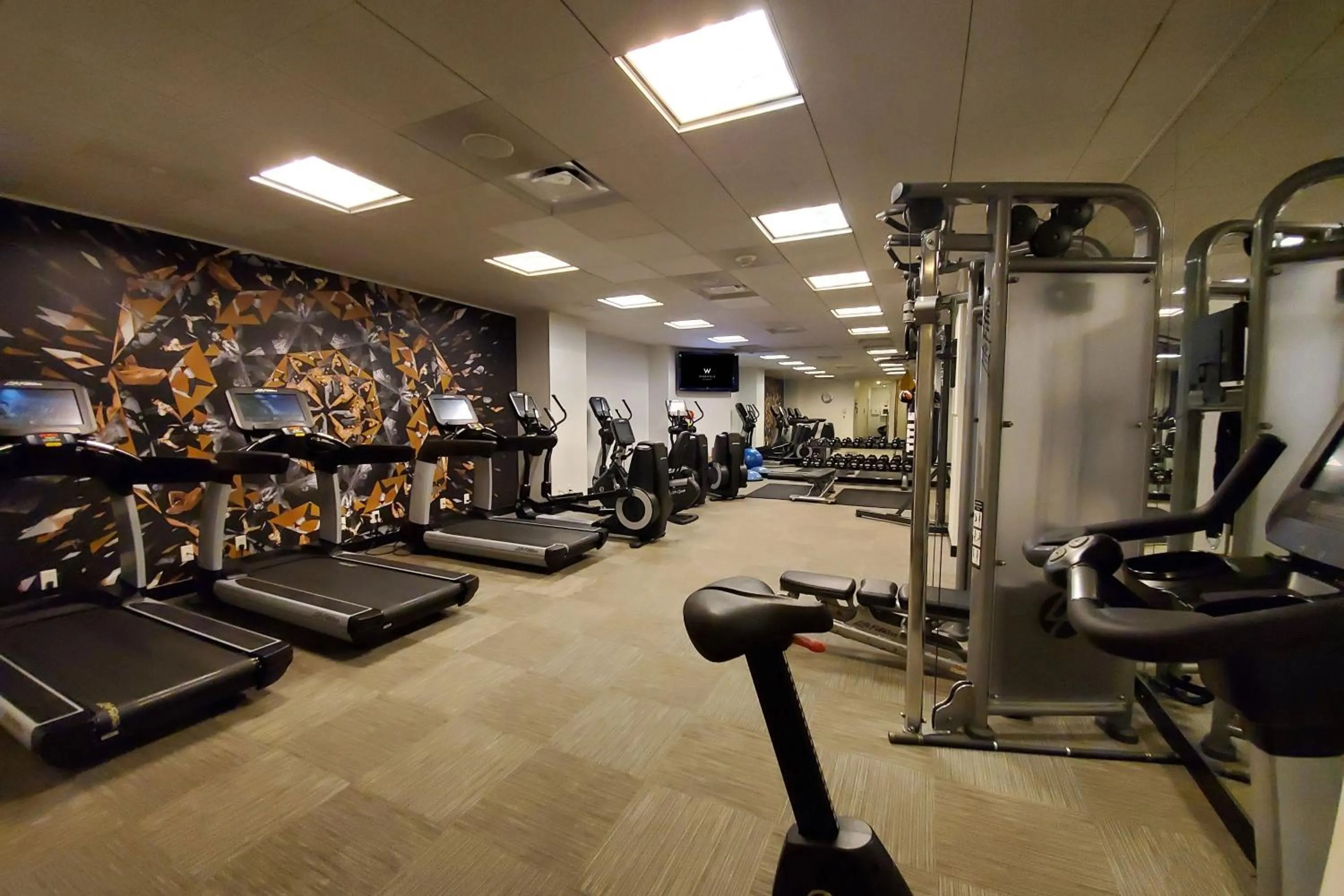 Fitness centre/facilities in W Minneapolis - The Foshay