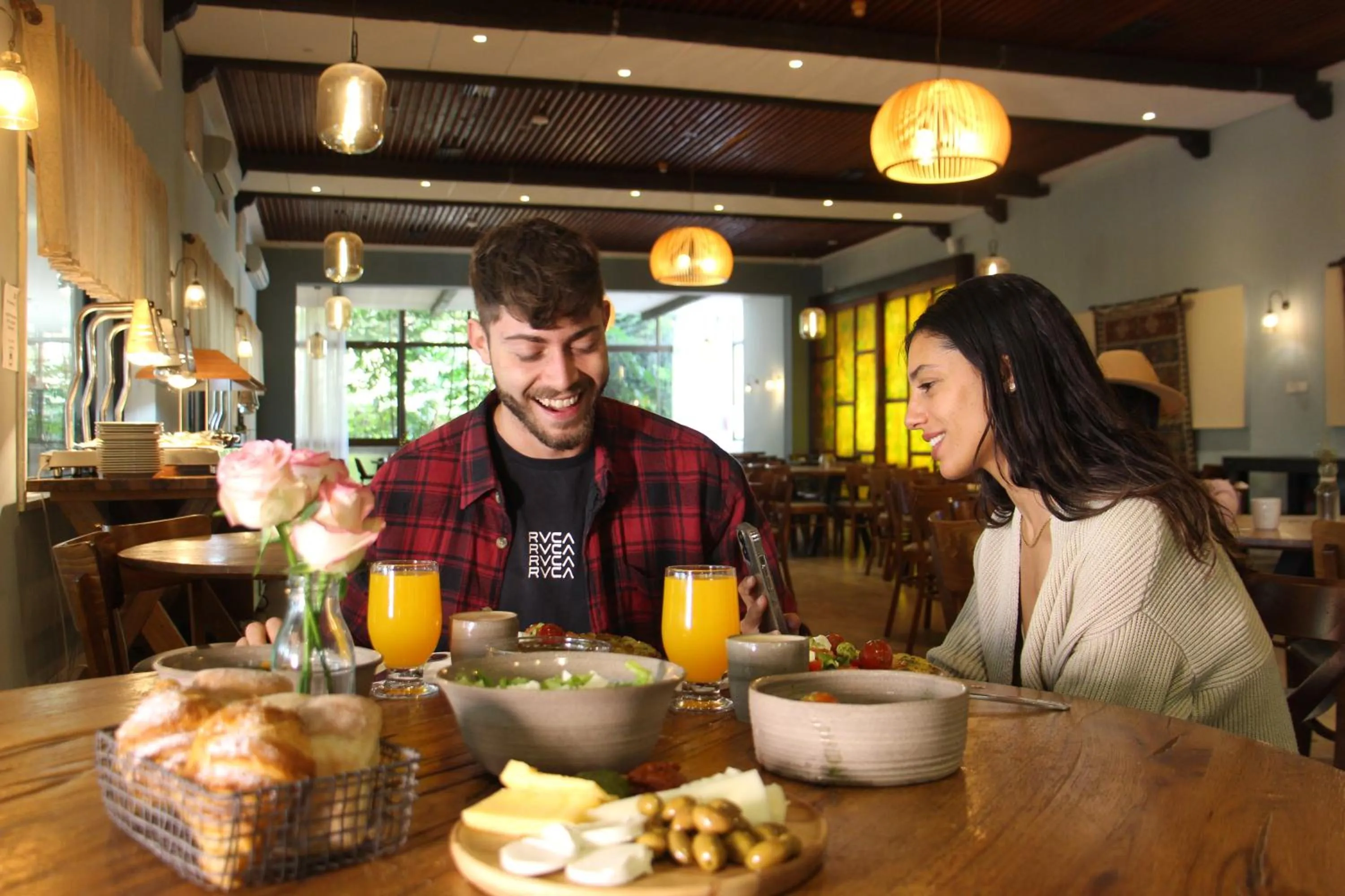 Food and drinks in Eden Inn