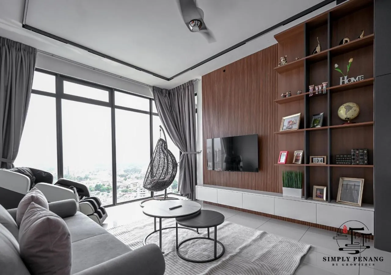 Living room in Beacon Executive Suites