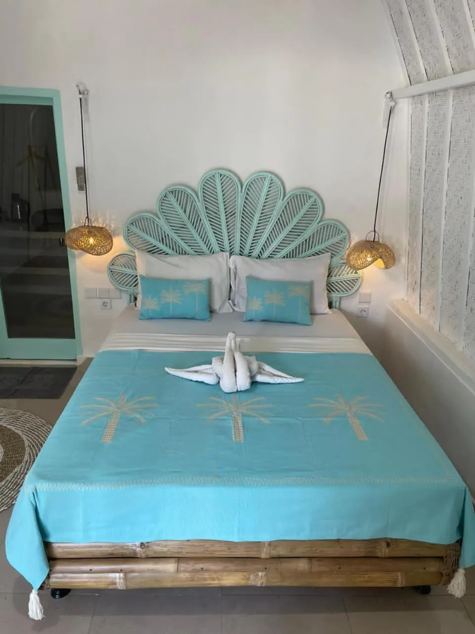 Bed in PLAYA BONITA HOTEL & BEACH CLUB Gili Air