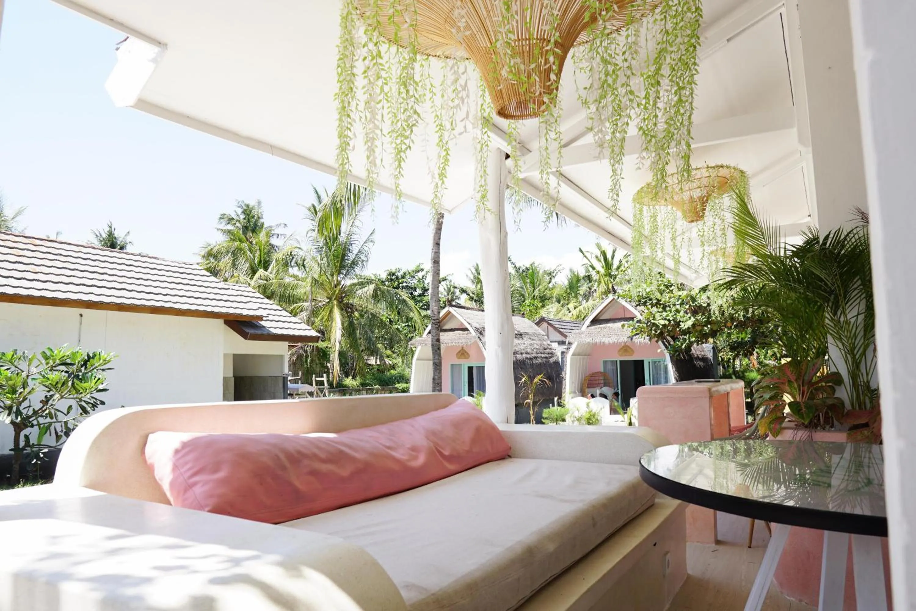 Lounge or bar in PLAYA BONITA HOTEL & BEACH CLUB Gili Air