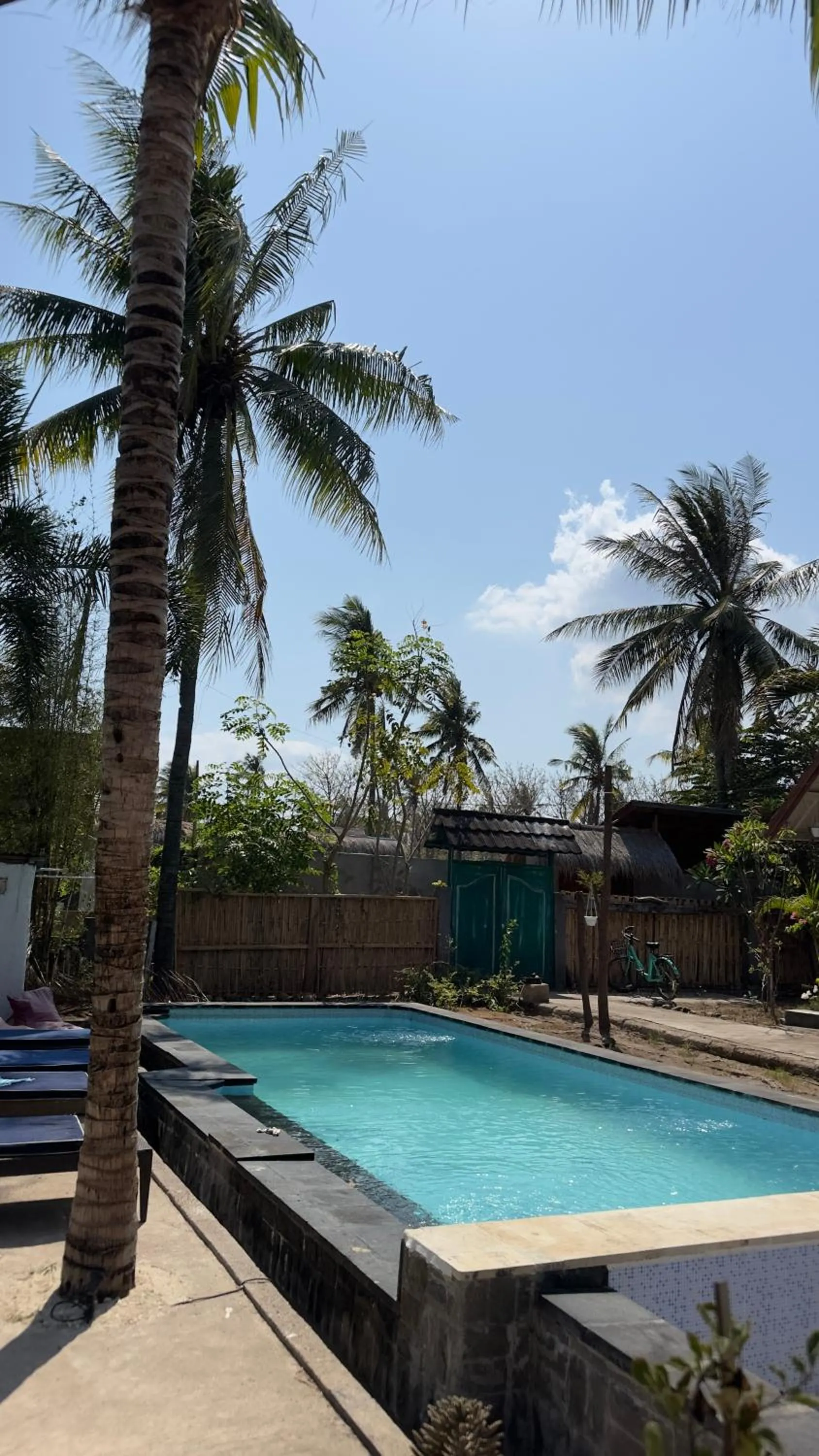 Swimming pool in PLAYA BONITA HOTEL & BEACH CLUB Gili Air