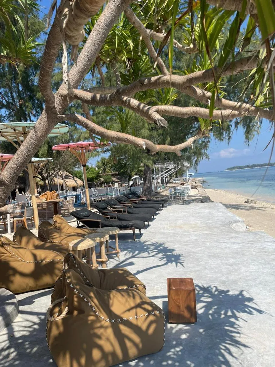 Beach in PLAYA BONITA HOTEL & BEACH CLUB Gili Air