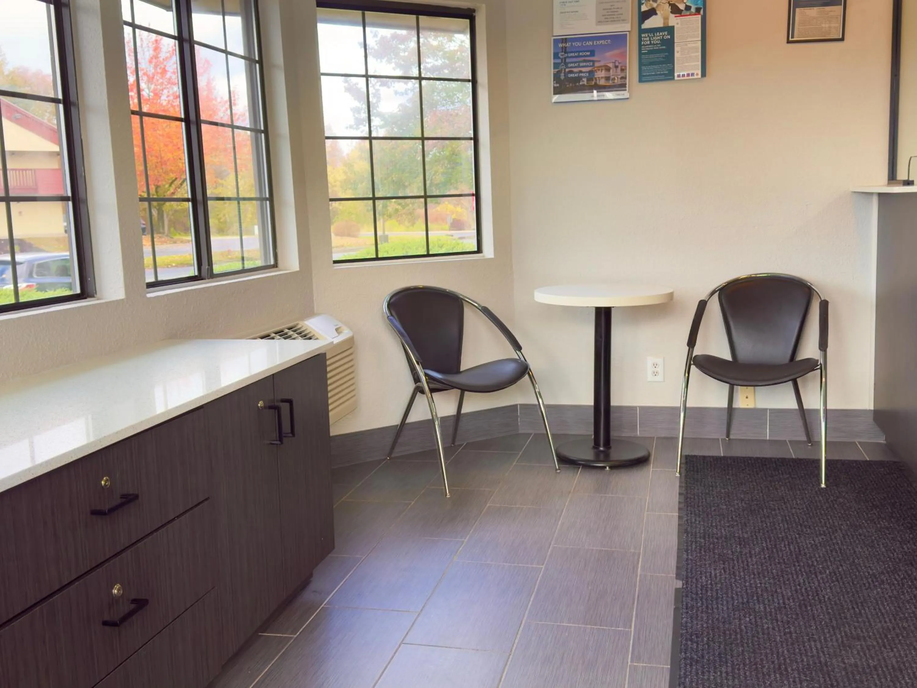 Motel 6-Enfield, CT - Hartford