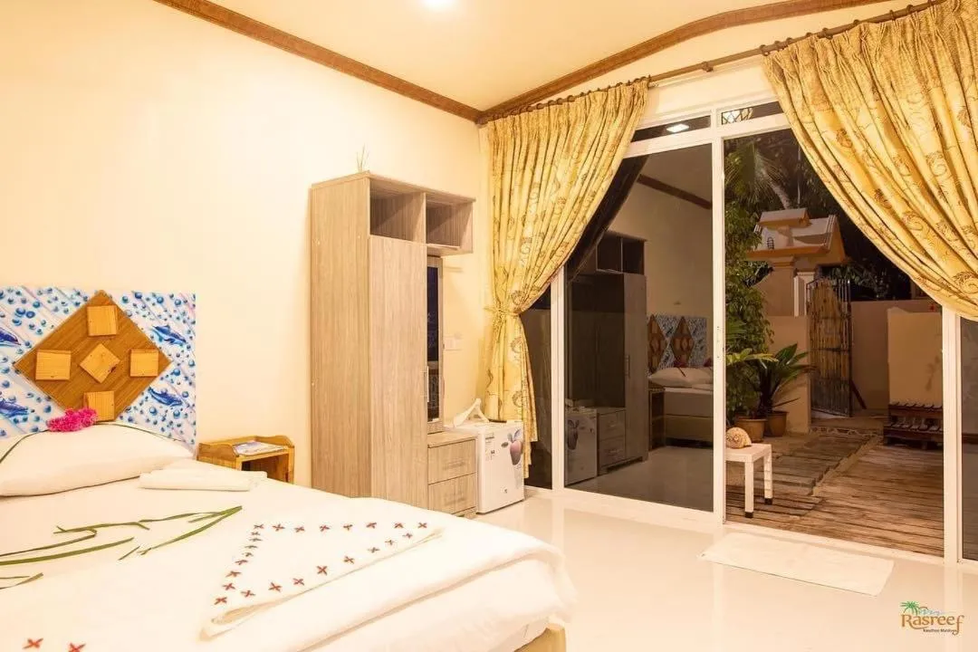 Bed in Summer Vibes Beach Front