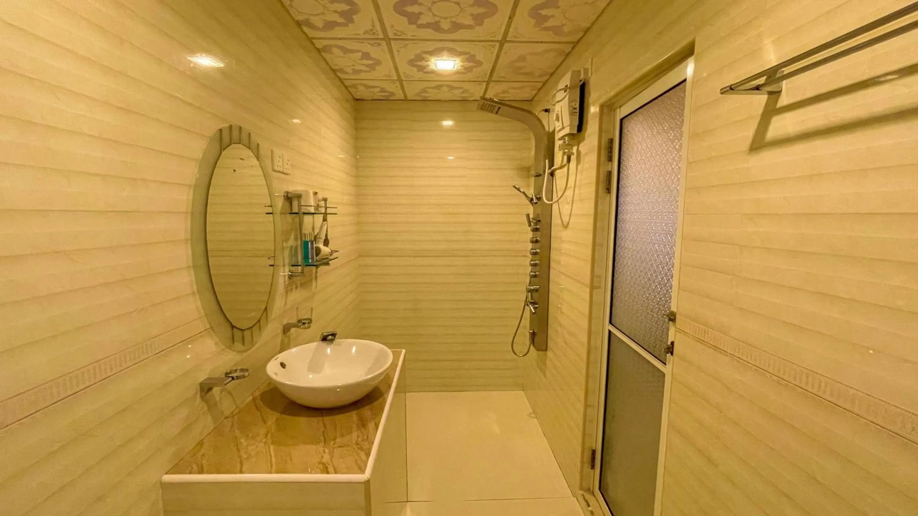 Bathroom in Summer Vibes Beach Front