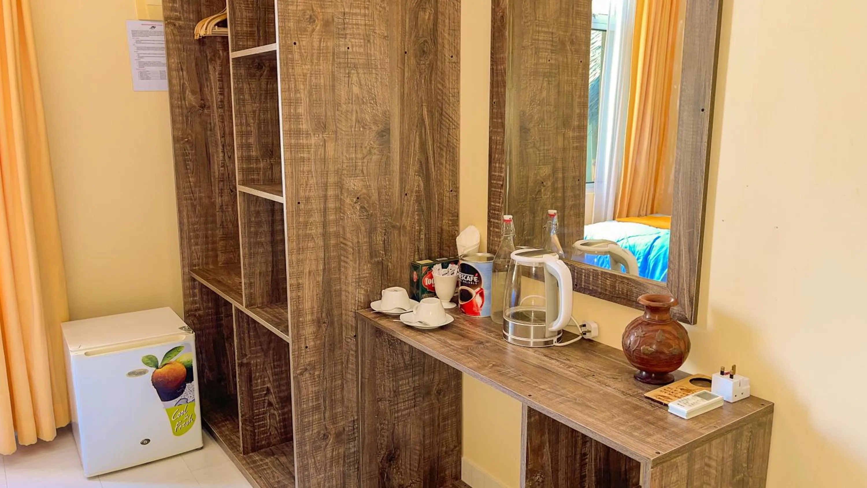 Coffee/tea facilities in Summer Vibes Beach Front