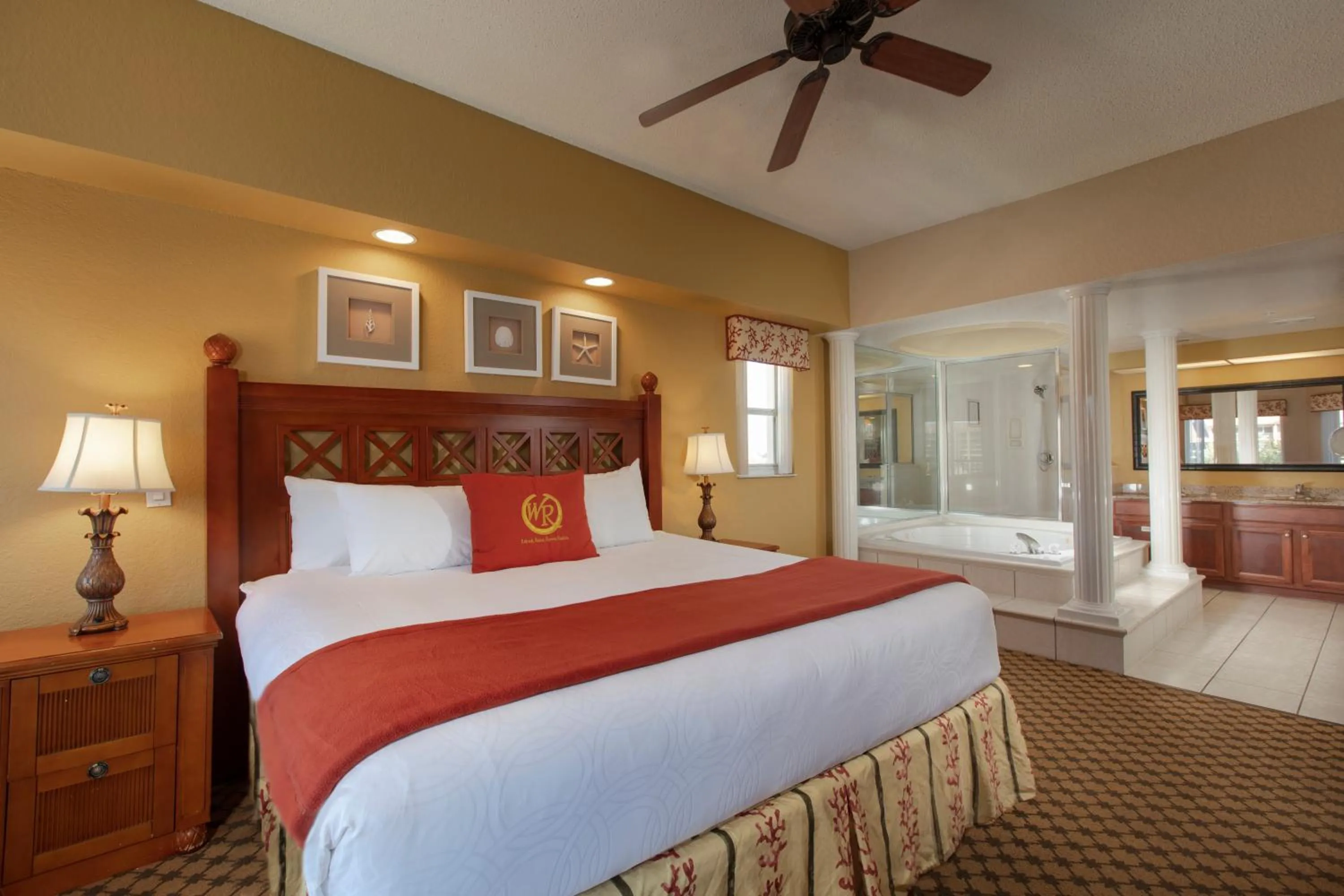 Bed in Westgate Town Center Resort