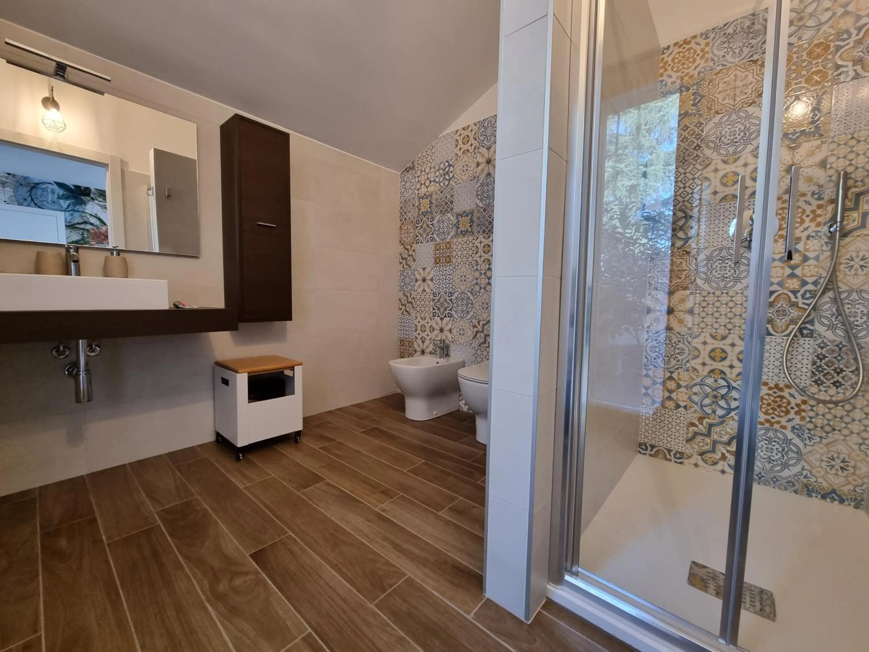 Shower in B&B Villa Eden