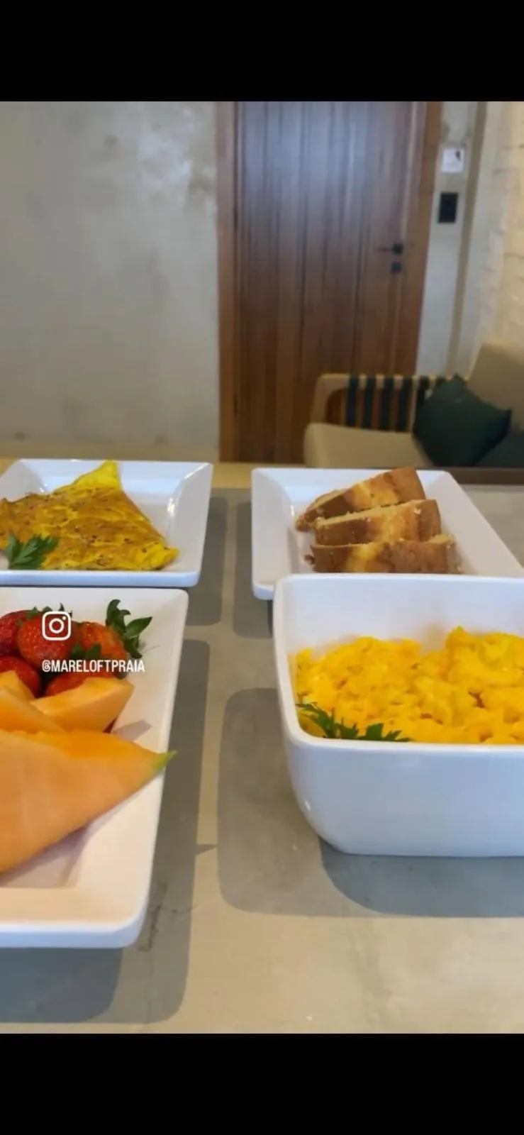 Breakfast in Maré Loft Praia