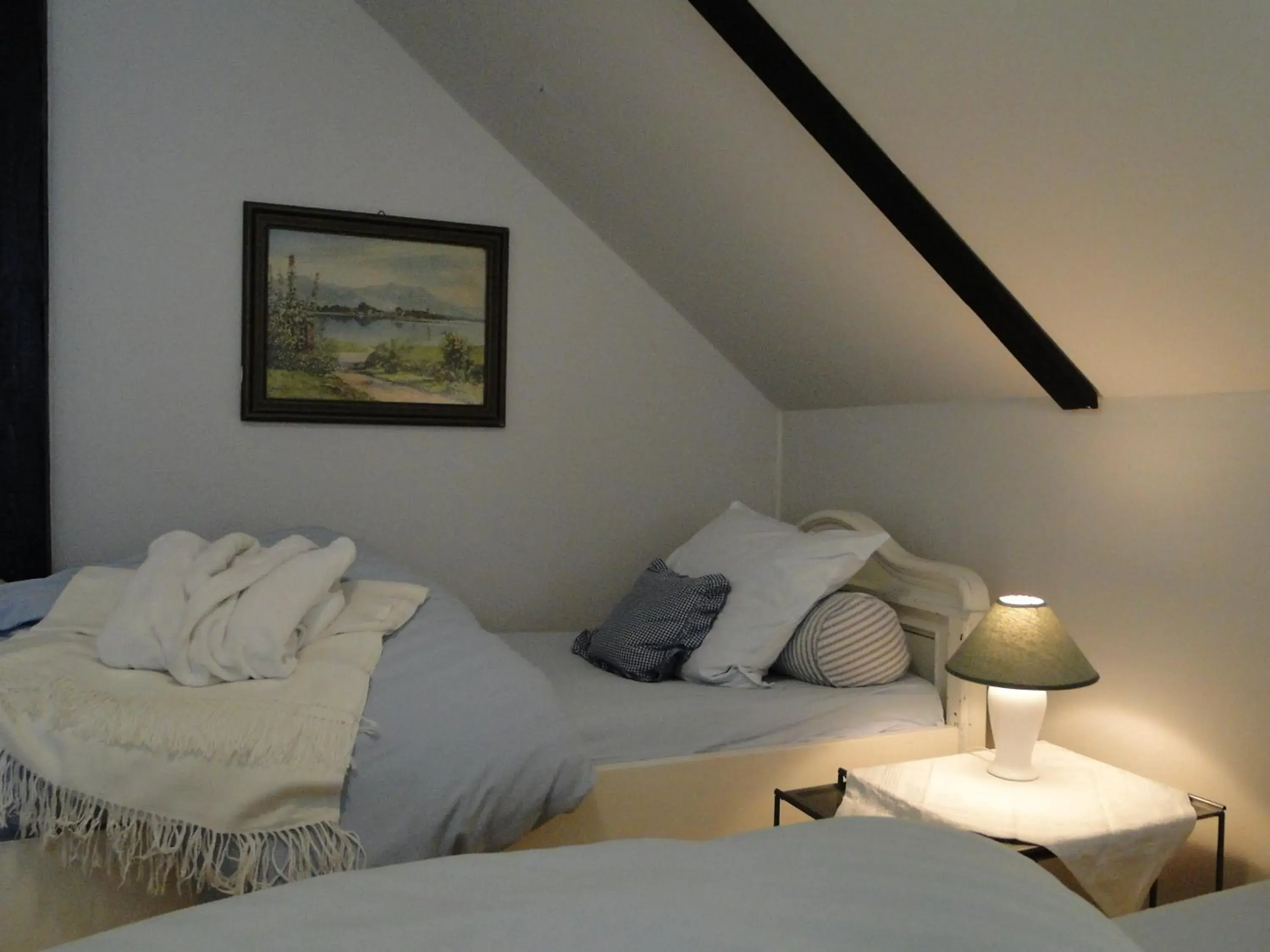 Double Room - single occupancy in Rosindell cottage Double Room - single occupancy in Rosindell cottage