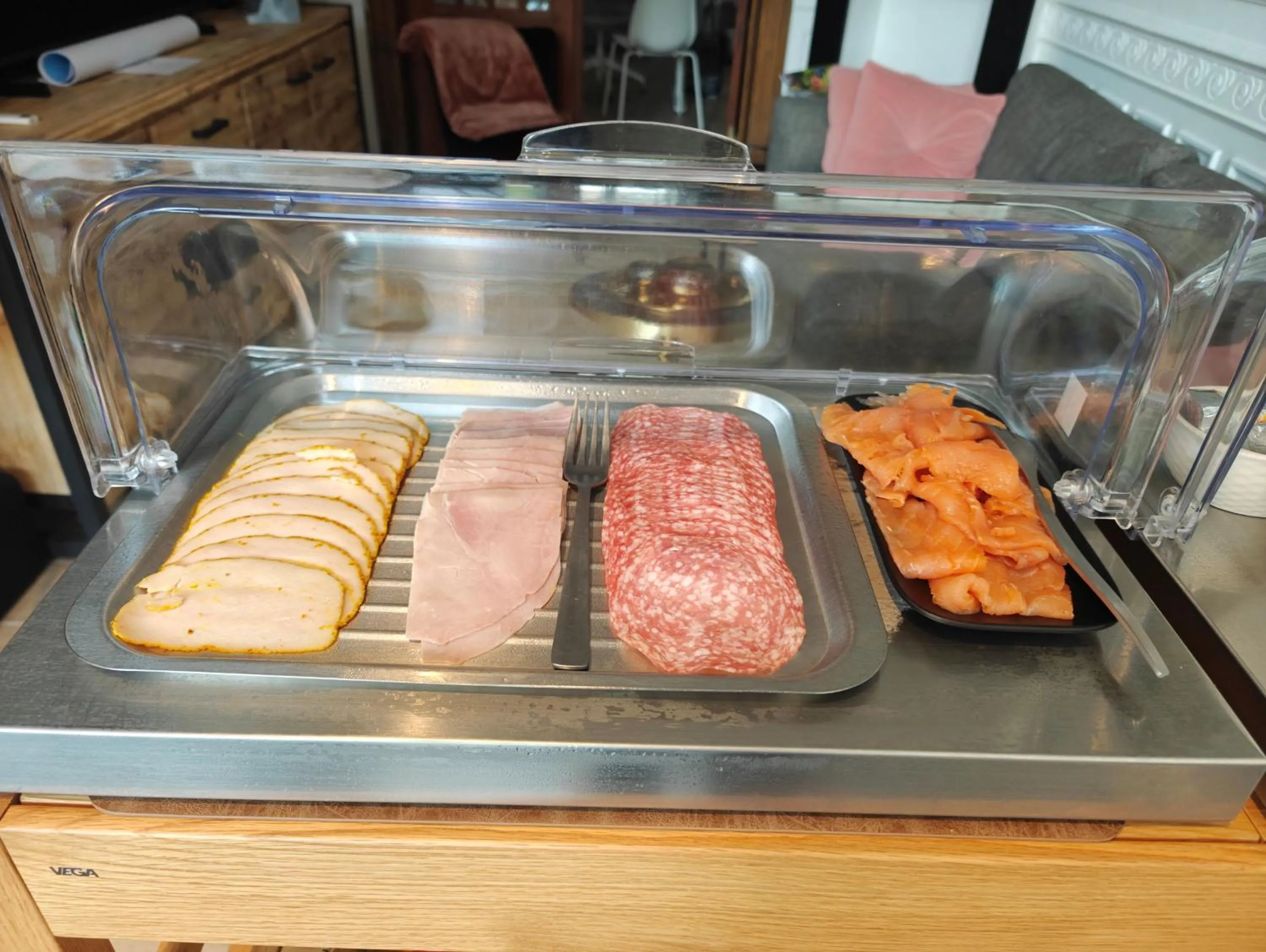 Breakfast in L'ARTiste