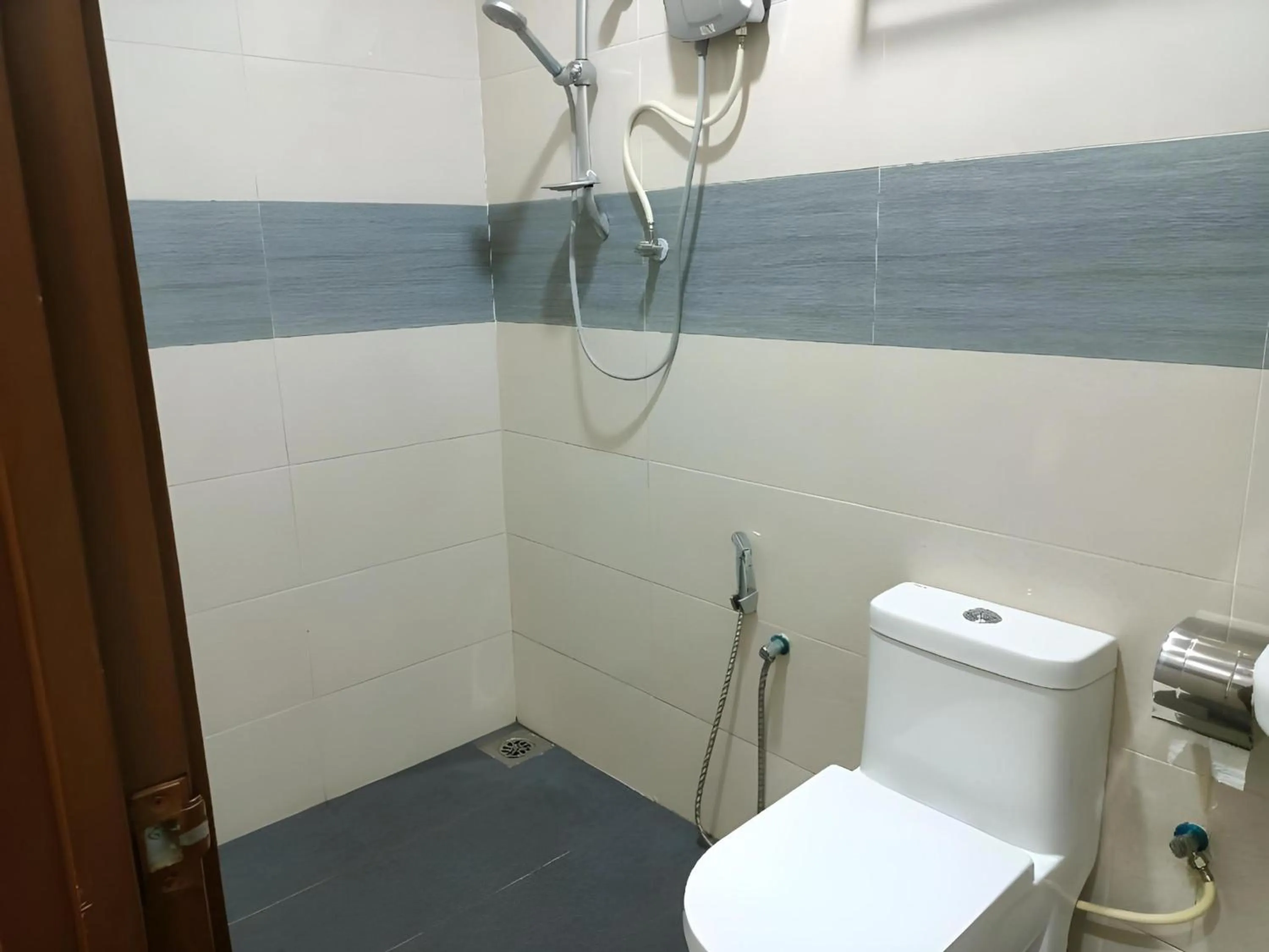 Bathroom in Hotel O Jasin