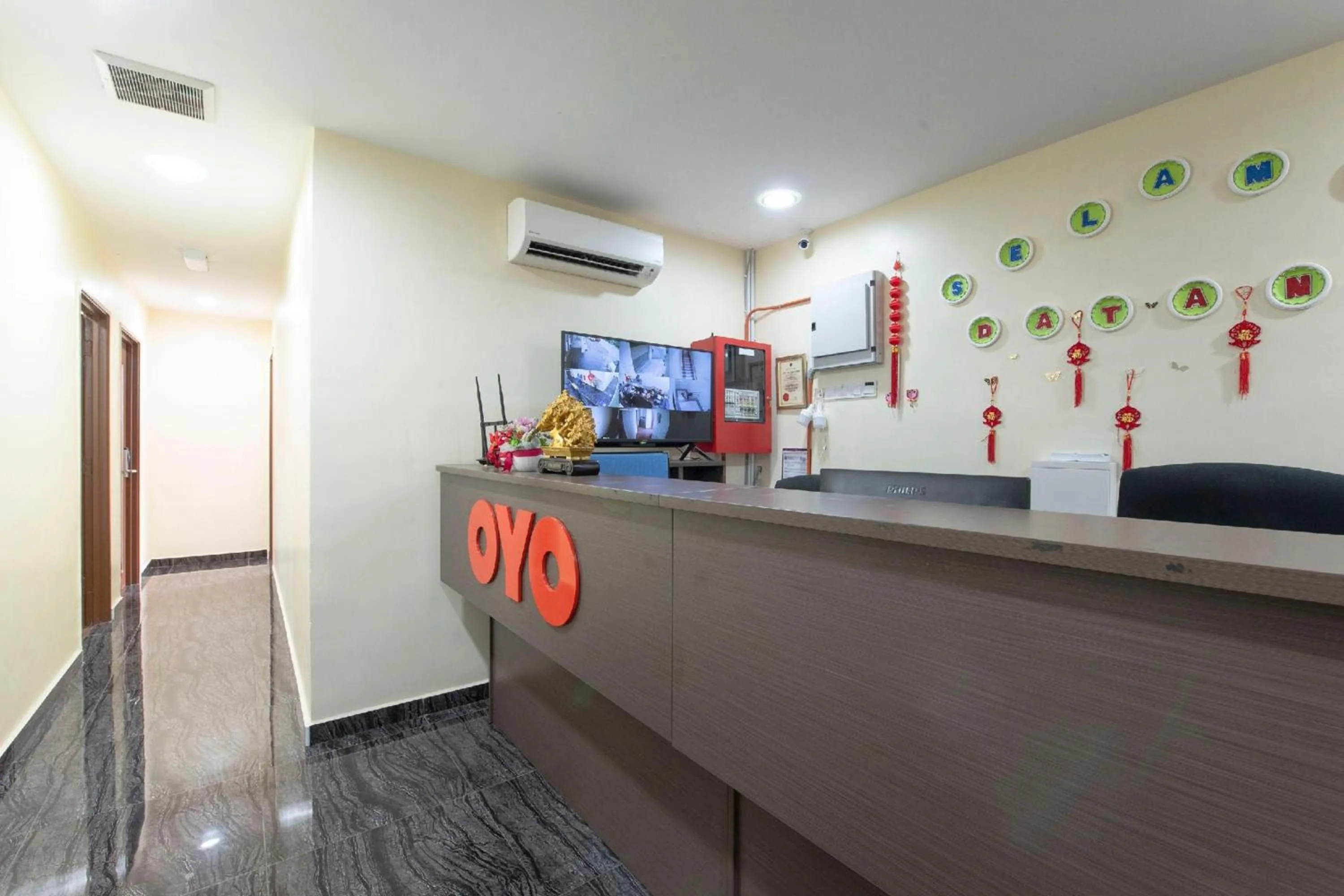 Lobby or reception in Hotel O Jasin