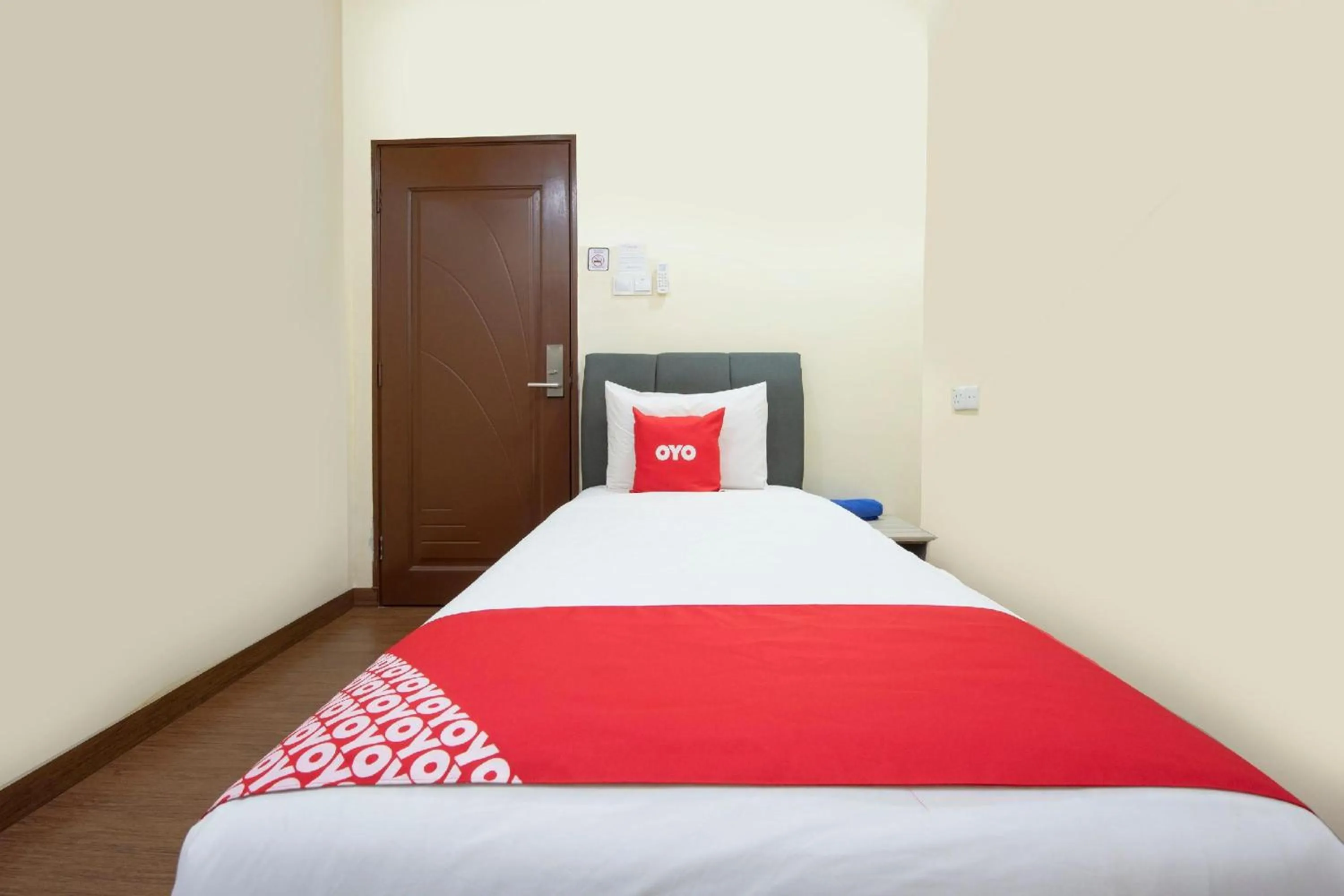 Bedroom, Bed in Hotel O Jasin