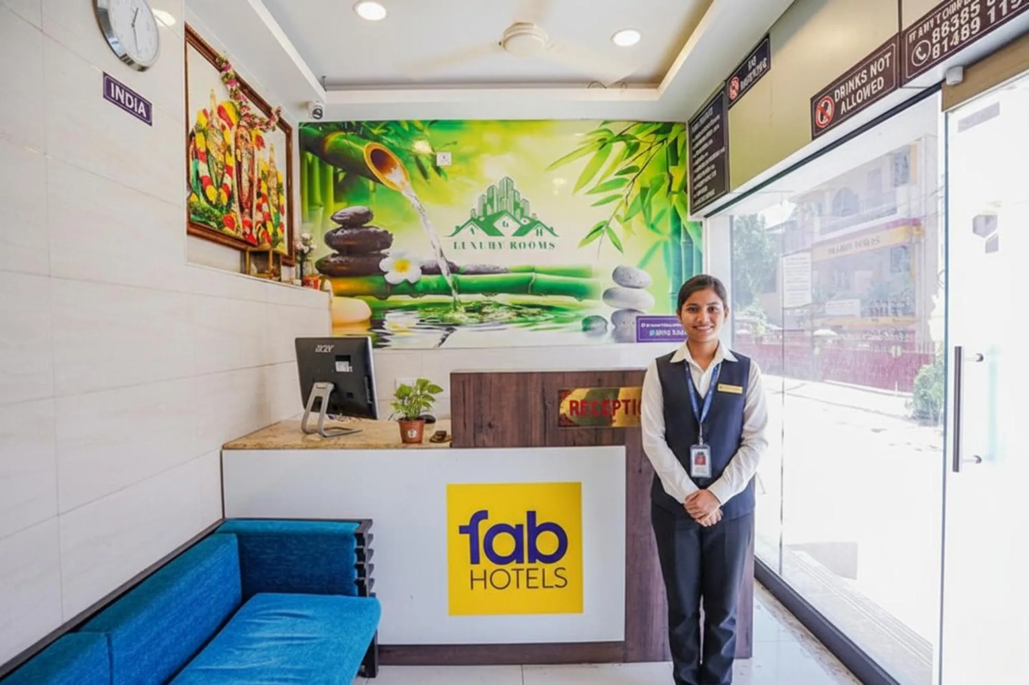 Lobby or reception in FabExpress Arunachala Guest House