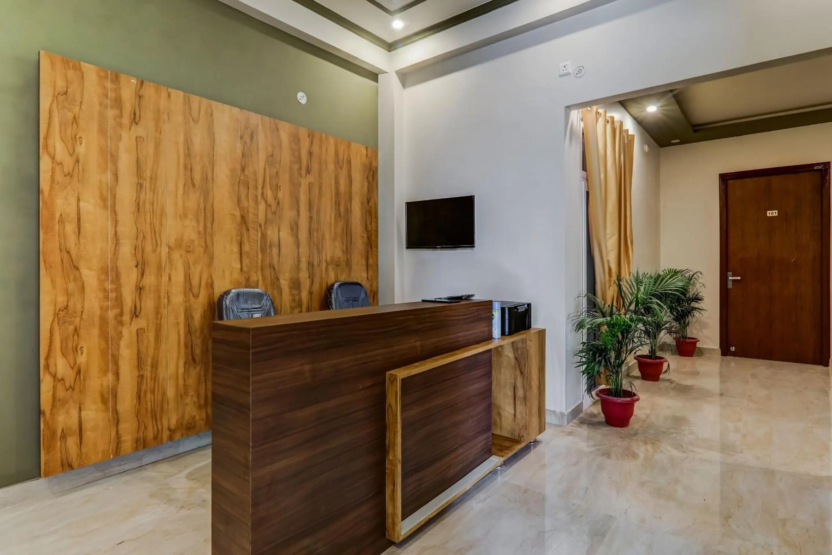 Lobby or reception in SPOT ON Hotel Utrishree