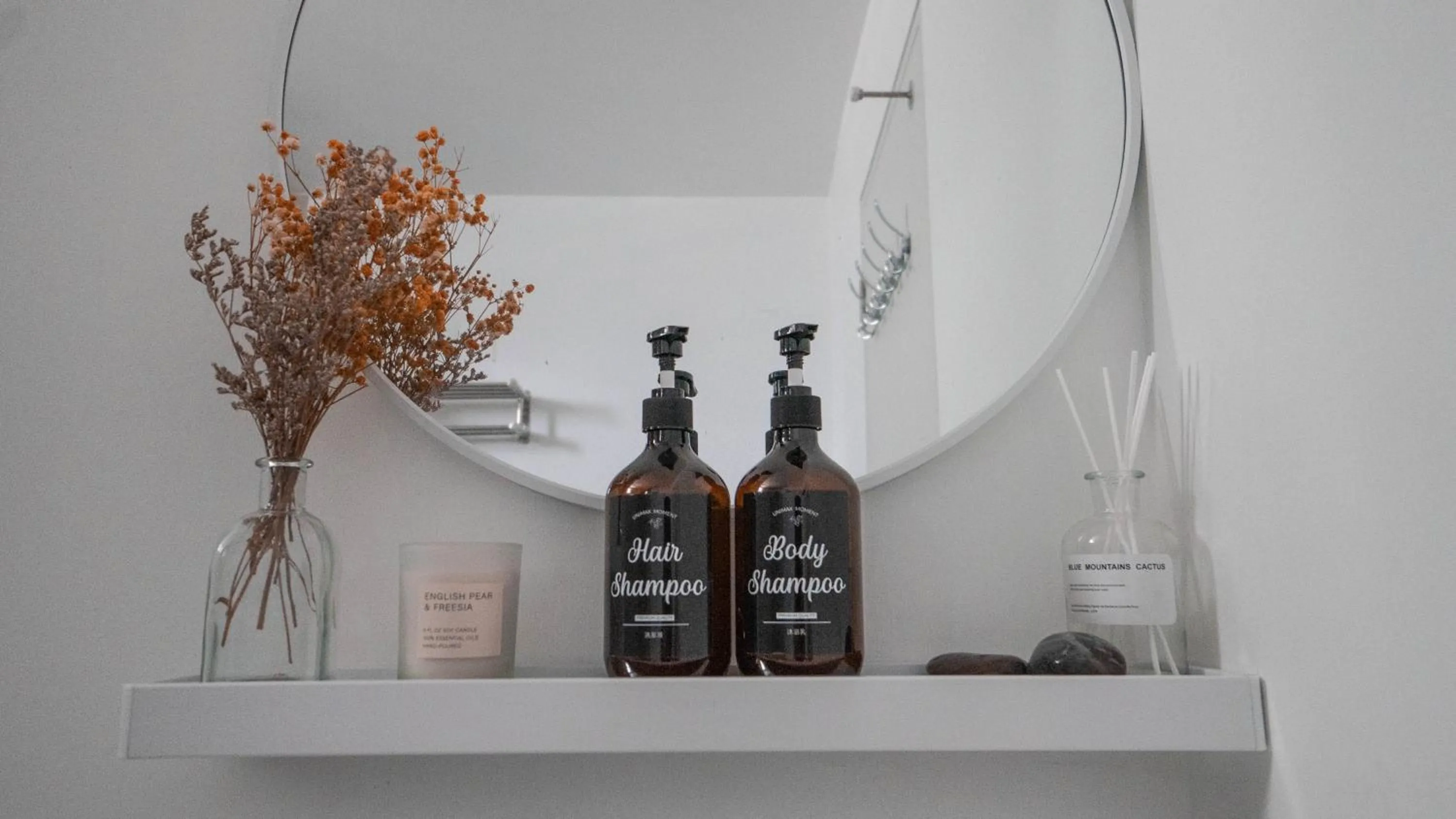 Toilet in UNA Sunway Velocity Kuala Lumpur by Unimax