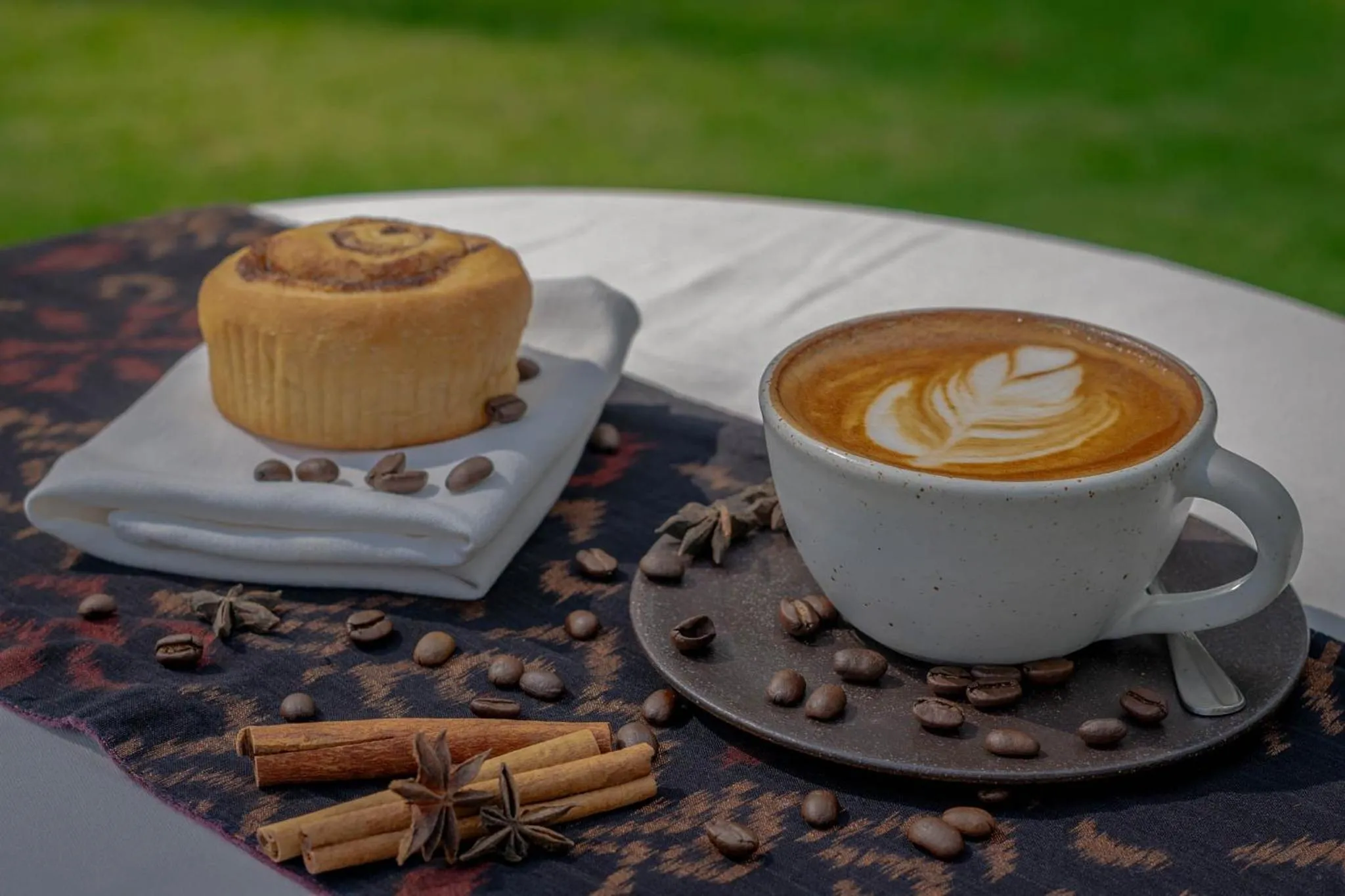 Food and drinks in Gdas Bali Health and Wellness Resort - Adult Only