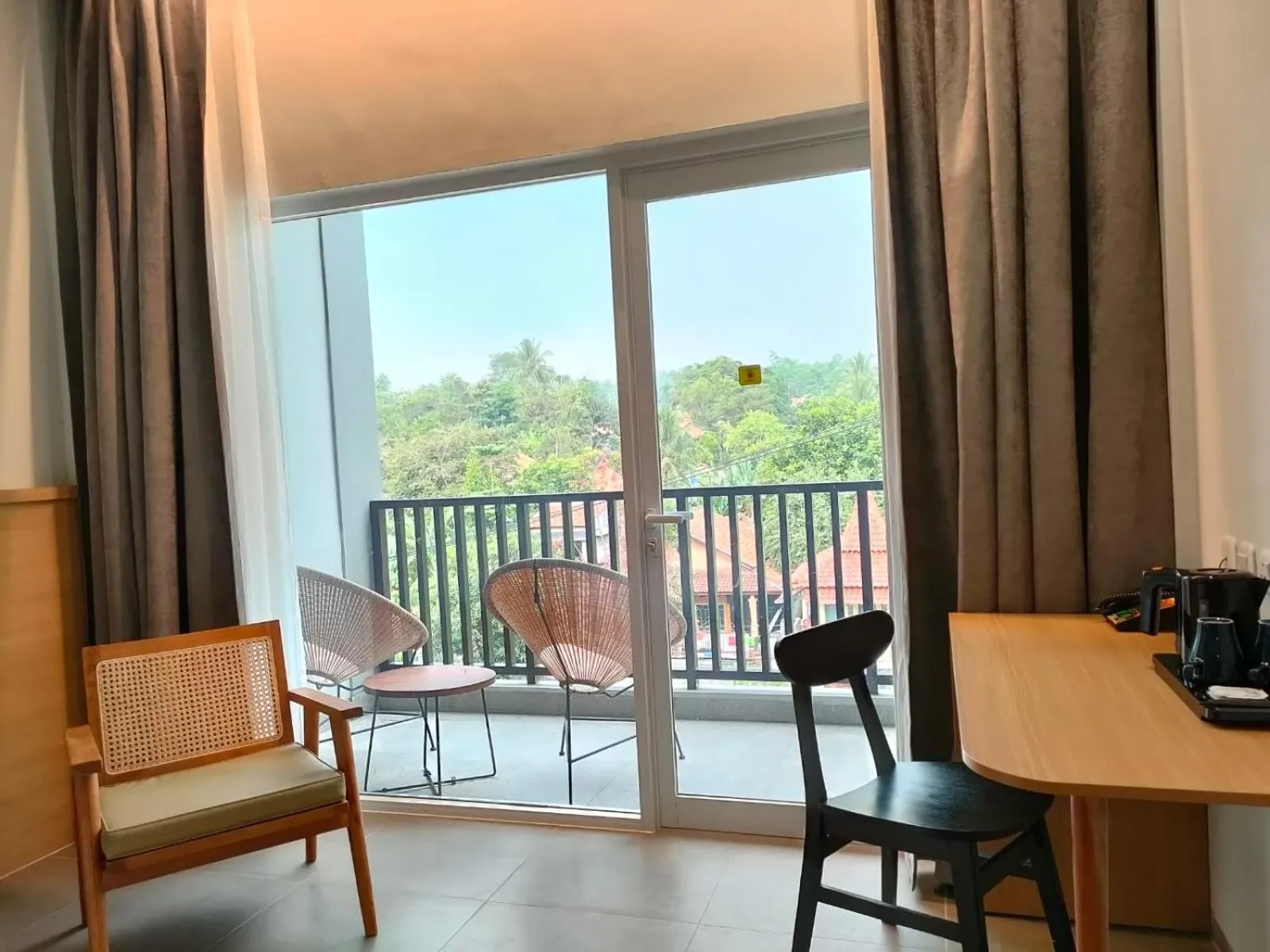 Balcony/Terrace in The West Cove Hotel