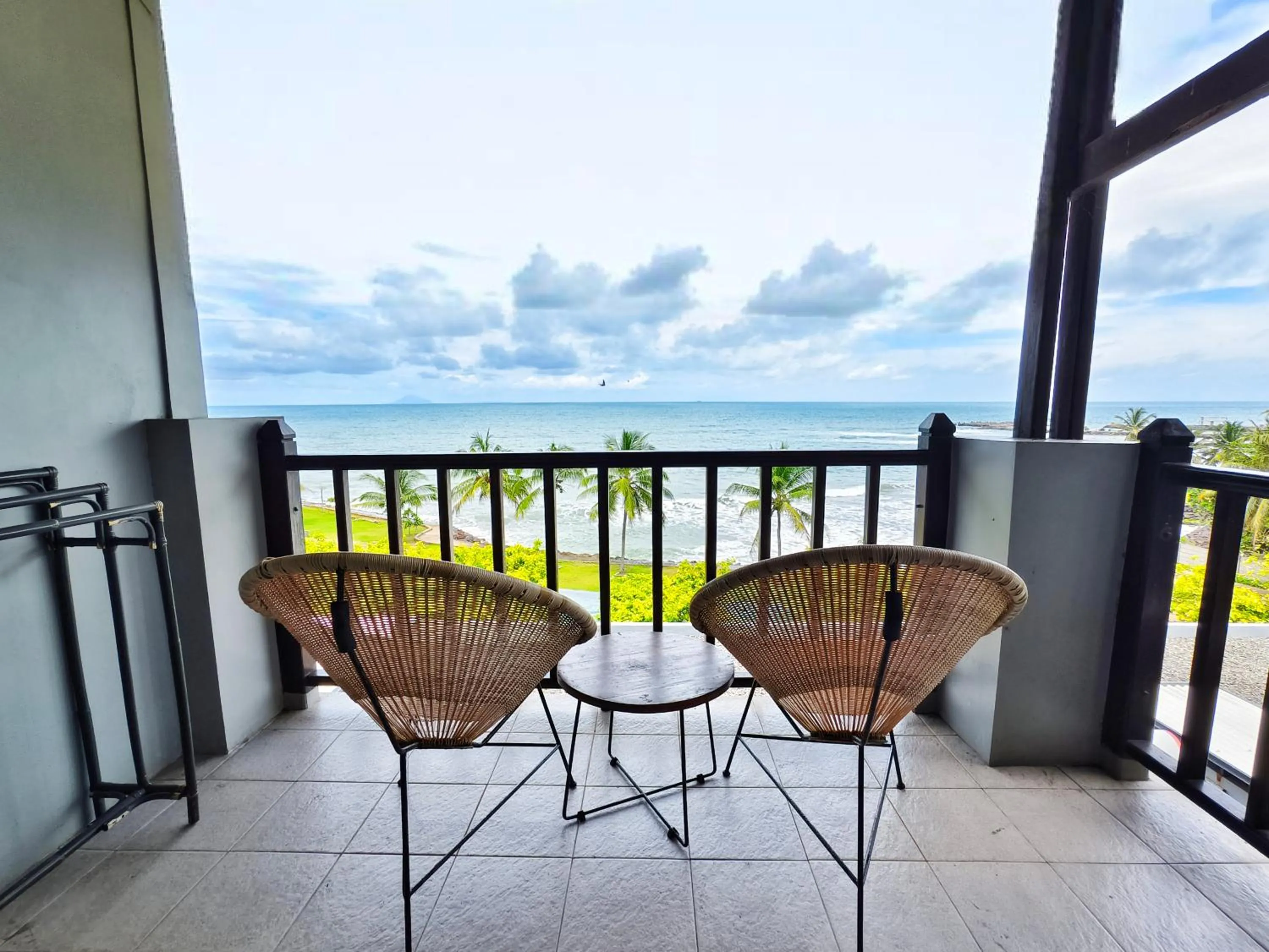 Balcony/Terrace in The West Cove Hotel