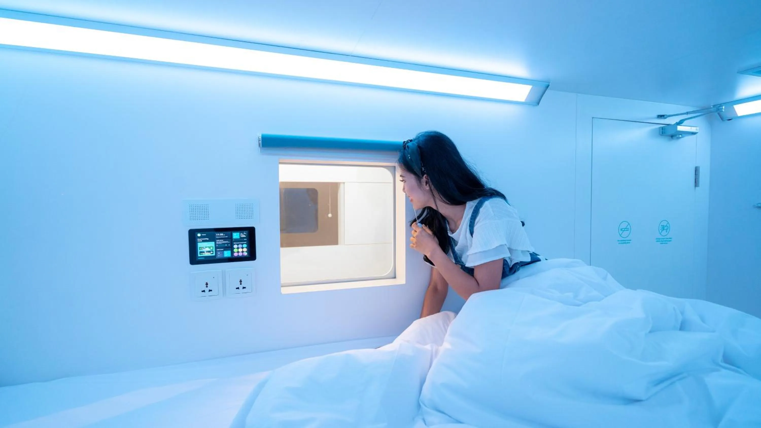 Bed in Bobopod Alun-Alun, Malang