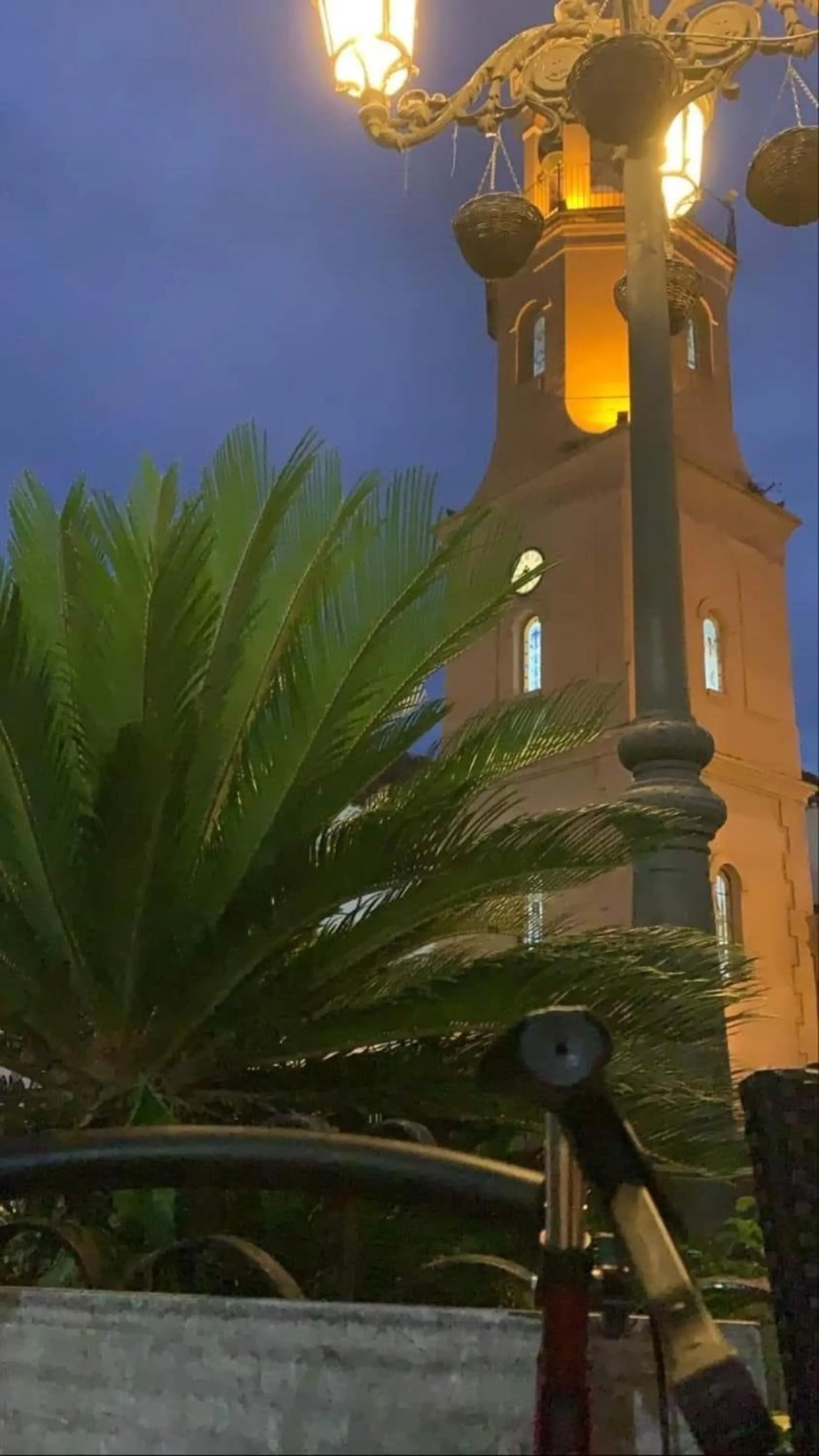 Neighbourhood in KiCo