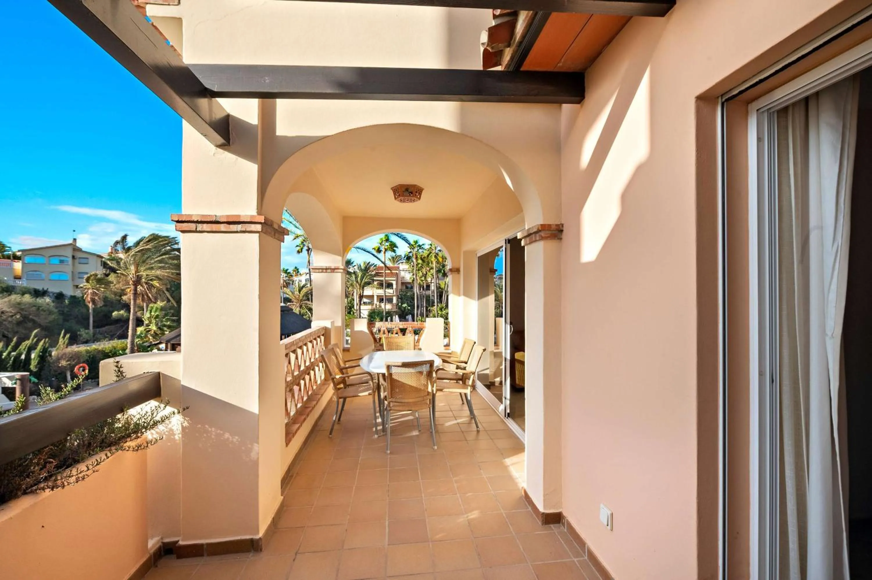 Photo of the whole room in Wyndham Grand Costa del Sol