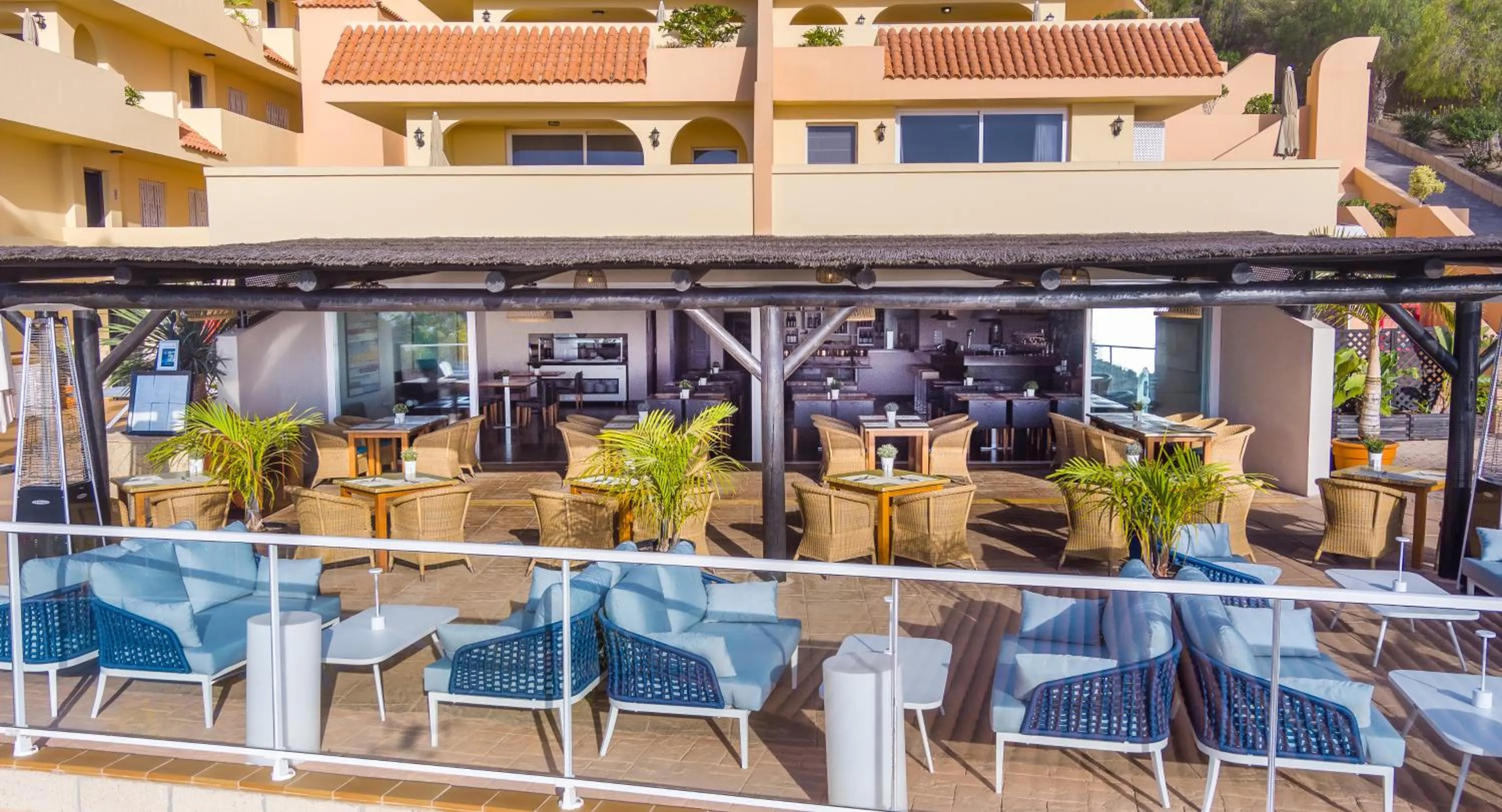 Restaurant/places to eat in Wyndham Residences Costa Adeje