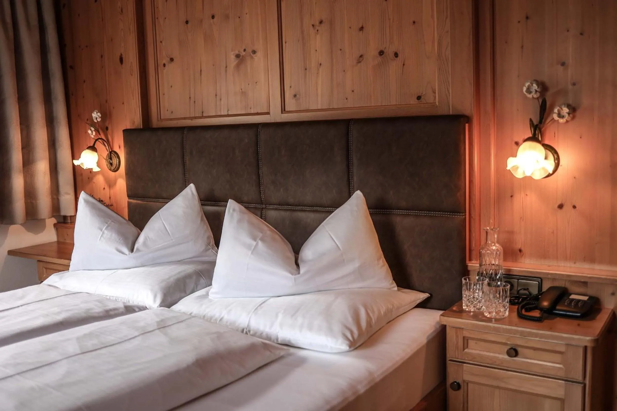 Bedroom, Bed in Metzgerwirt