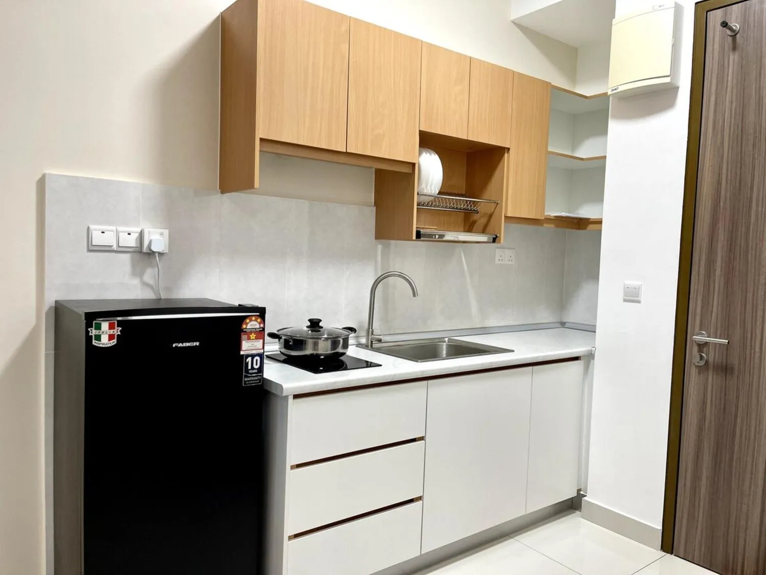 Kitchen or kitchenette in Greenfield Residence Bandar Sunway