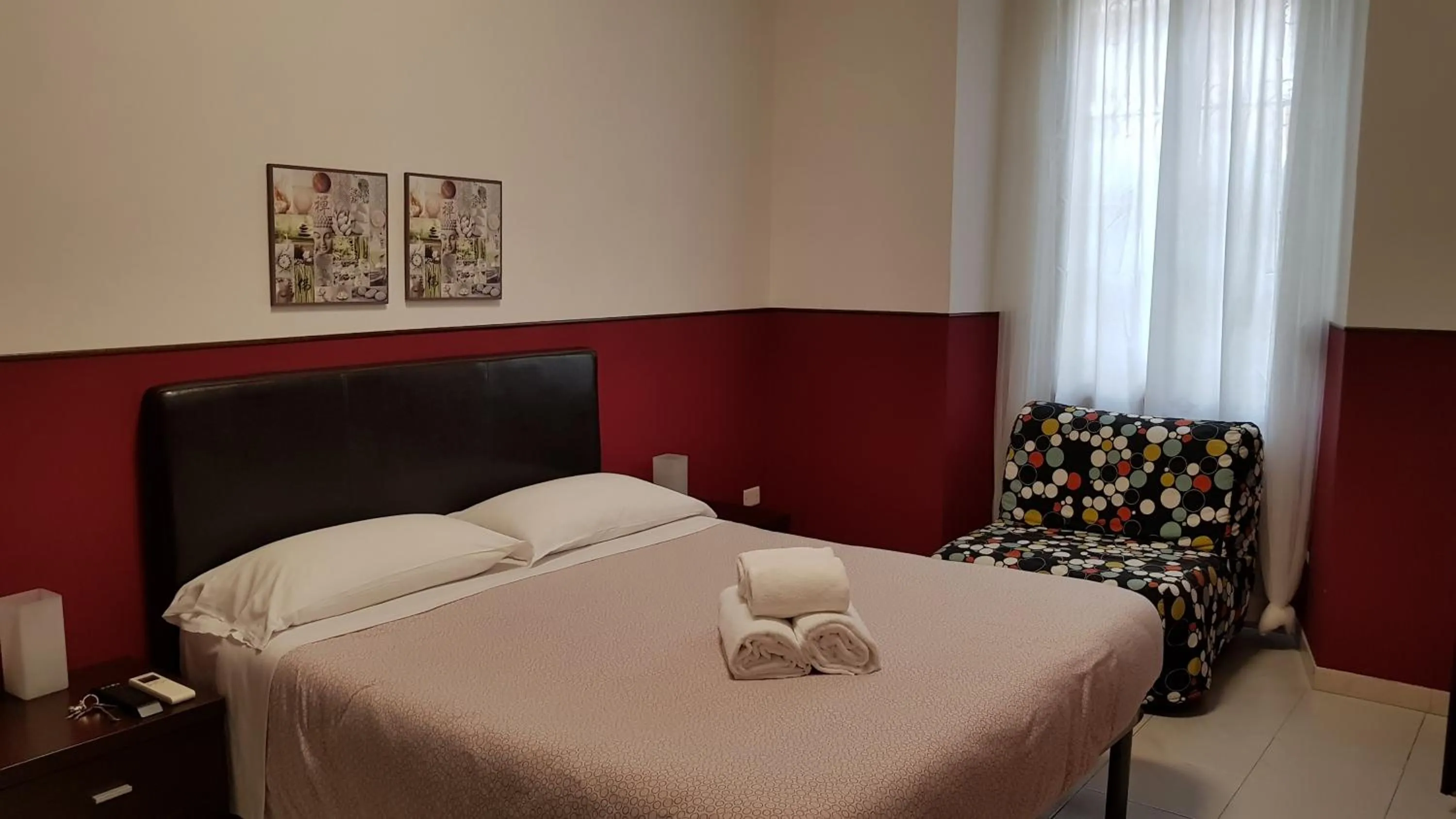 Bedroom, Bed in La Lupa in Trastevere