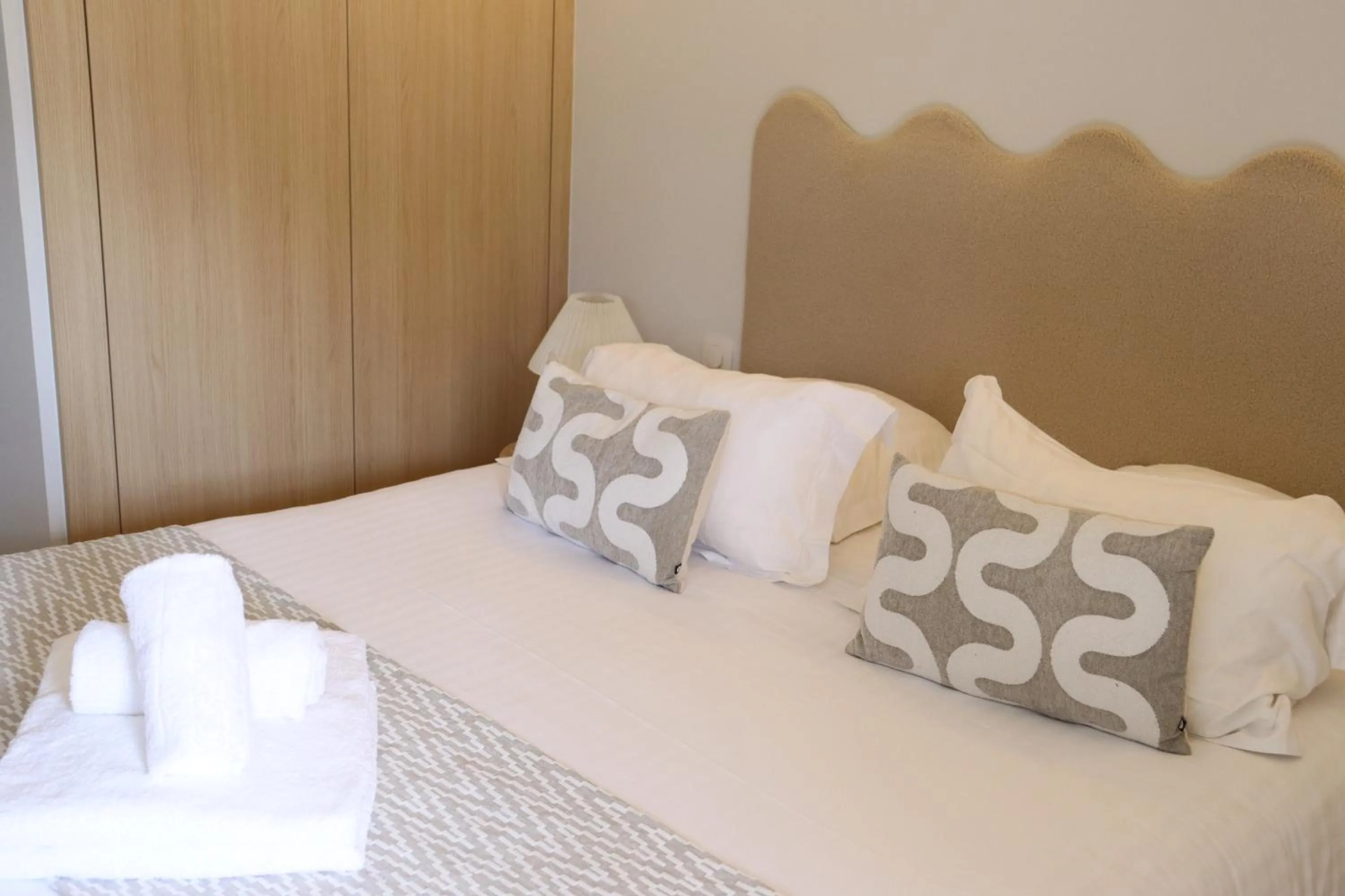 Photo of the whole room, Bed in Mas des Romarins, The Originals Relais