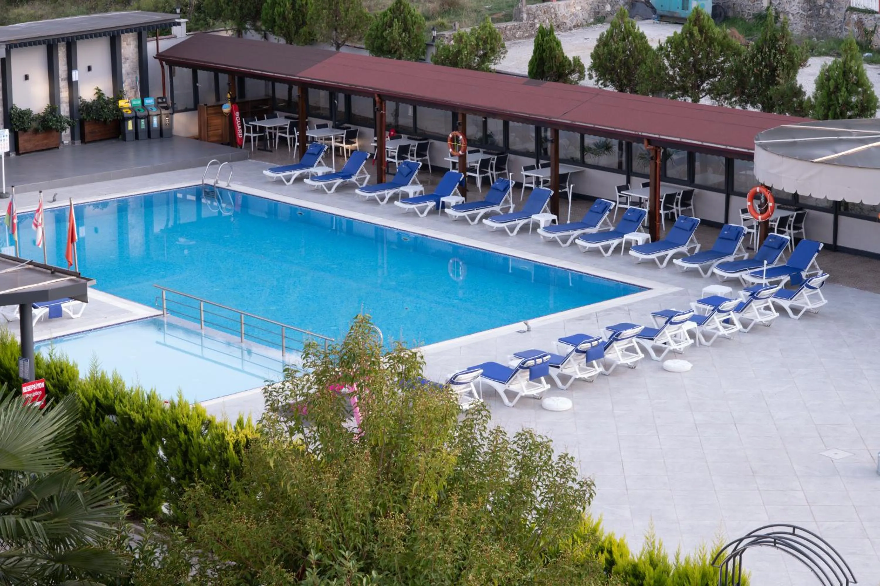 Swimming pool in Vela Verde Hotel & SPA