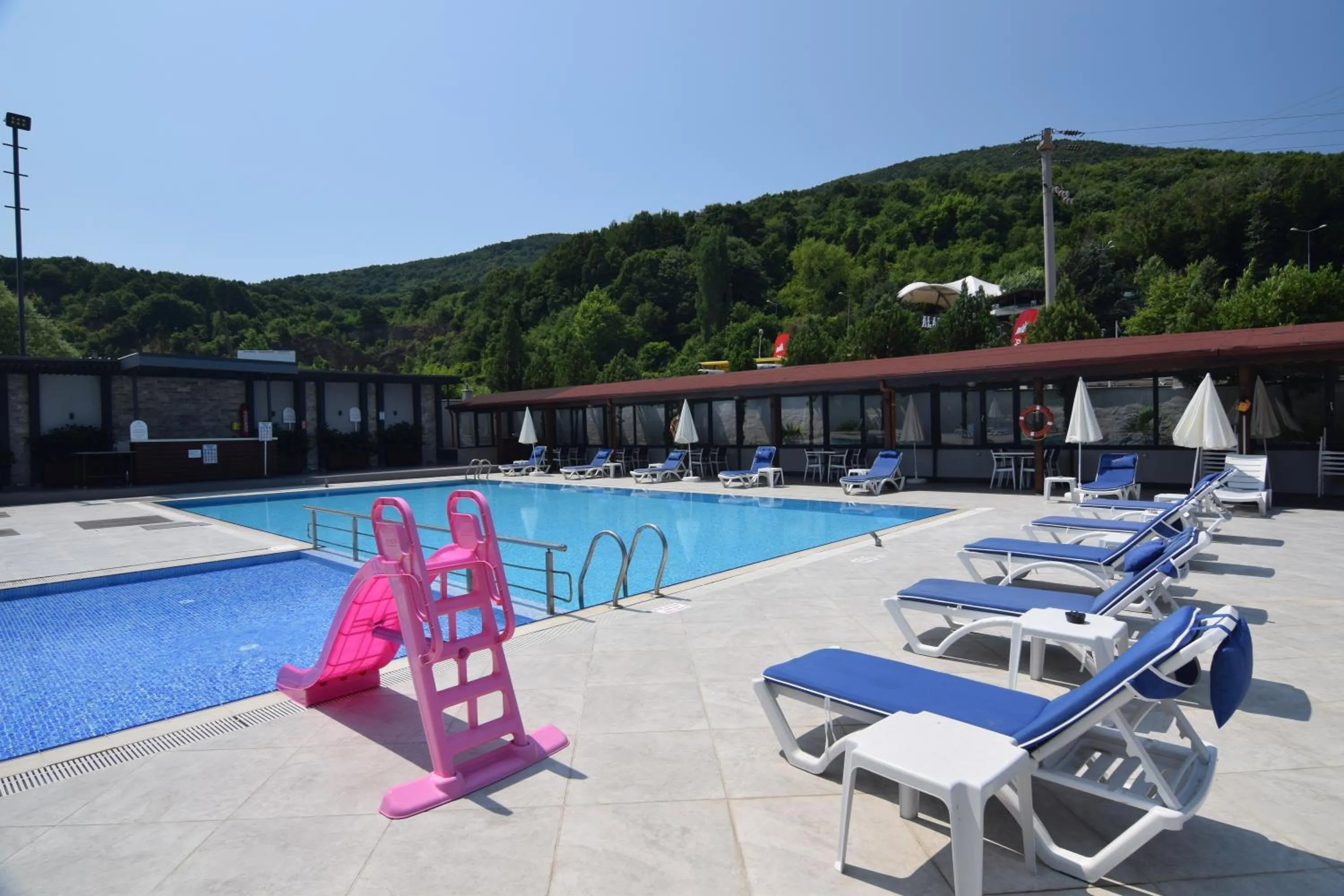 Swimming pool in Vela Verde Hotel & SPA