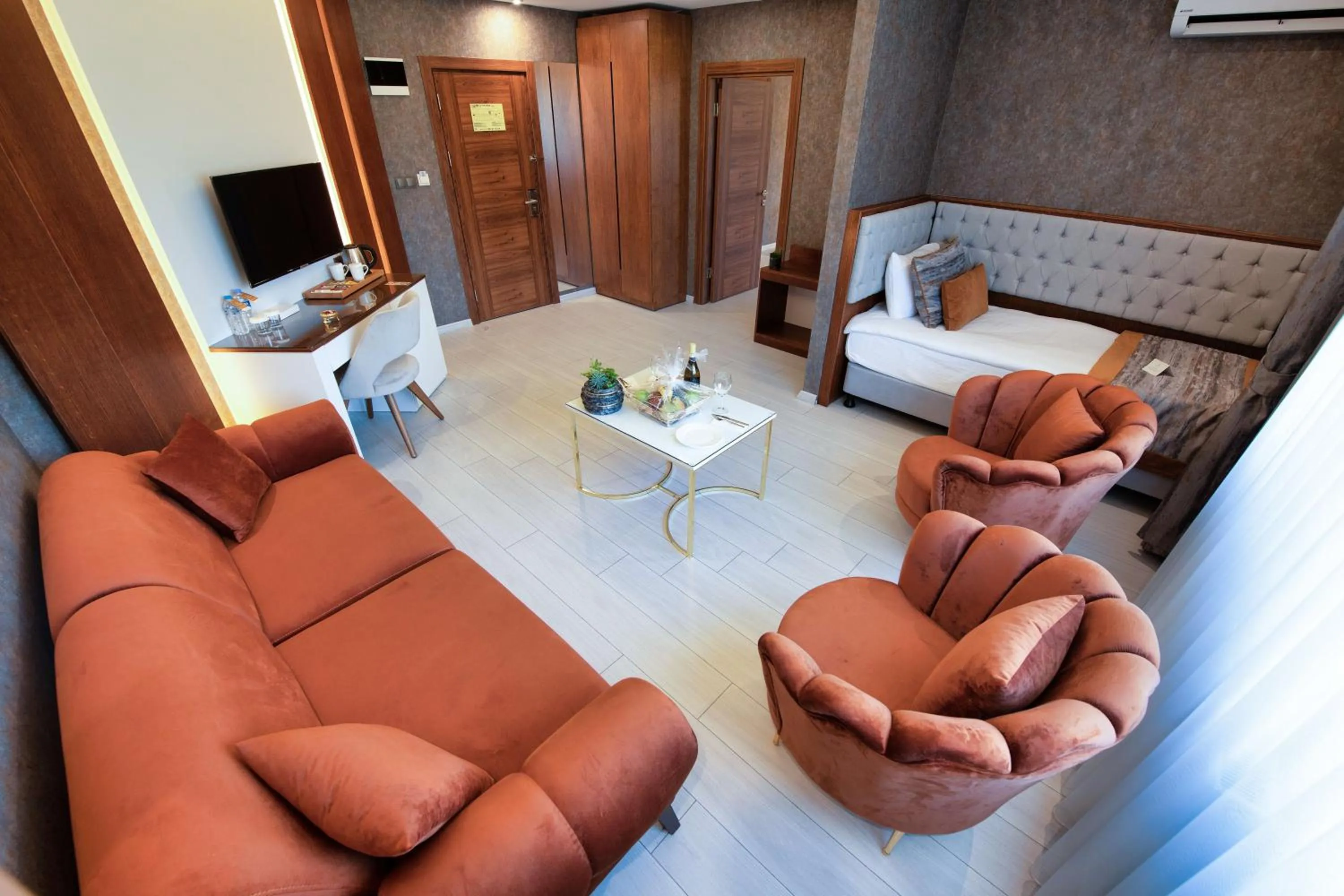 TV and multimedia in Vela Verde Hotel & SPA