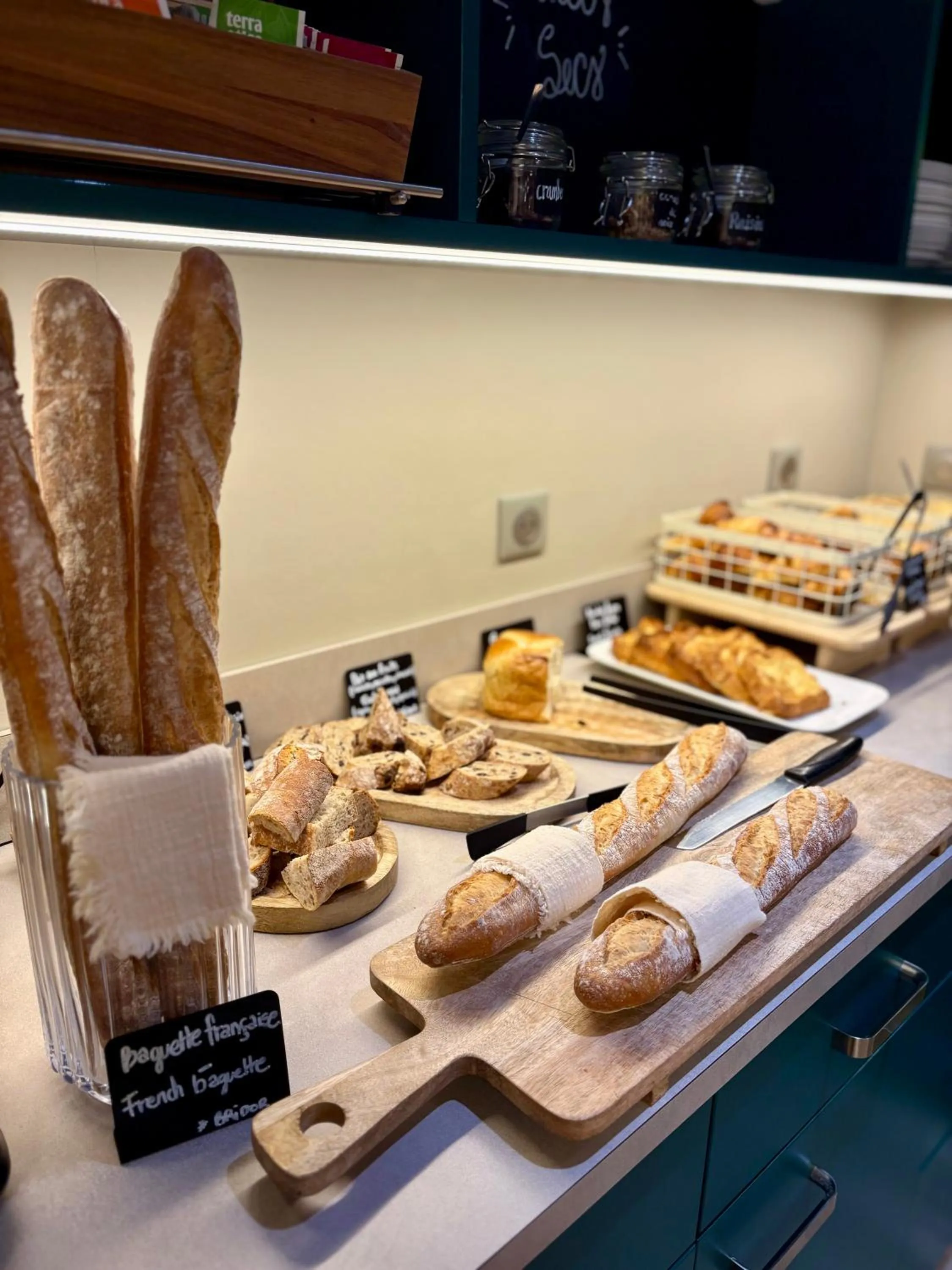Breakfast in Garden Hotel Rennes Centre Gare