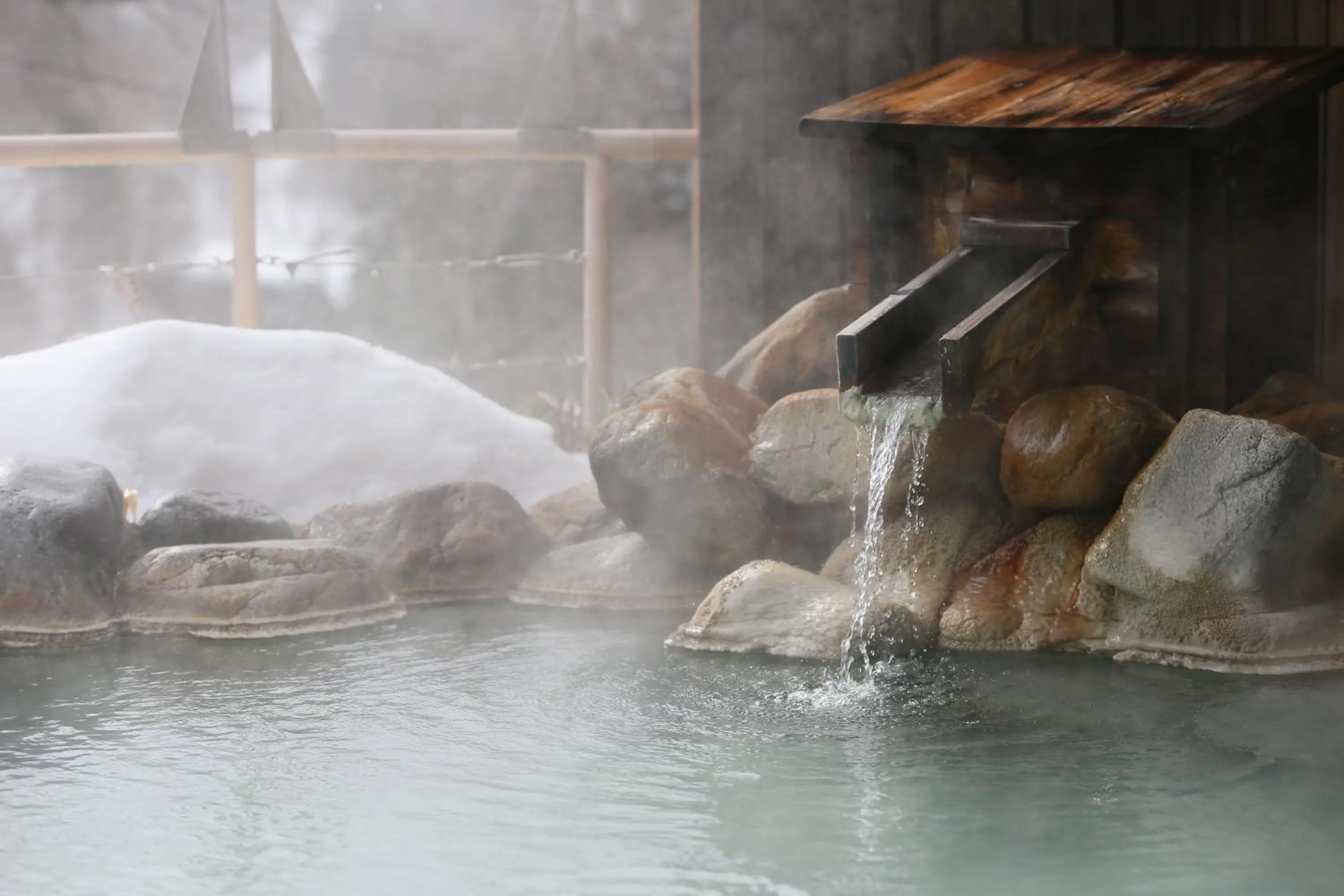 Winter in Shirafune Grand Hotel