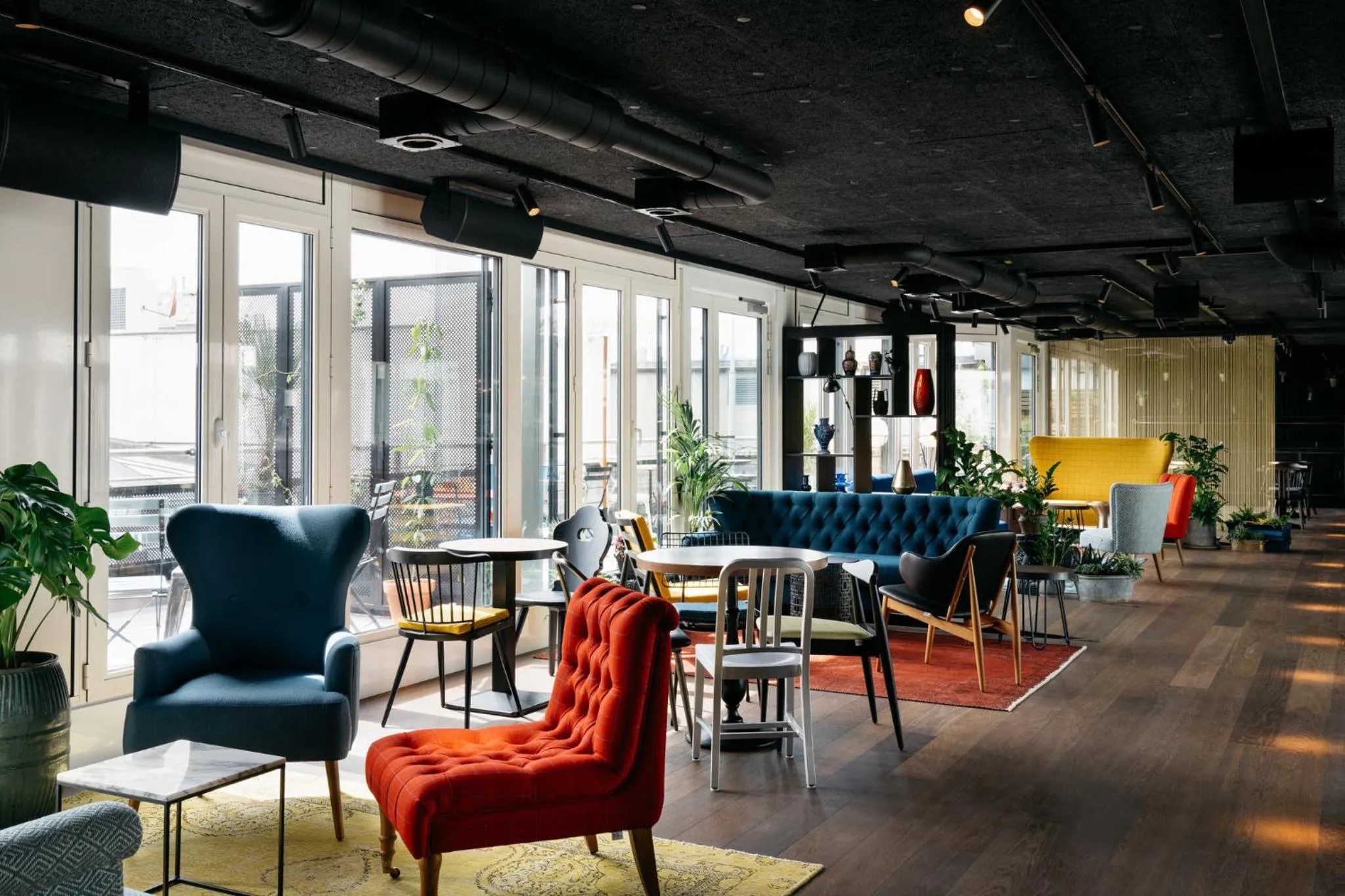 Lounge or bar in Ruby Claire Hotel Geneva