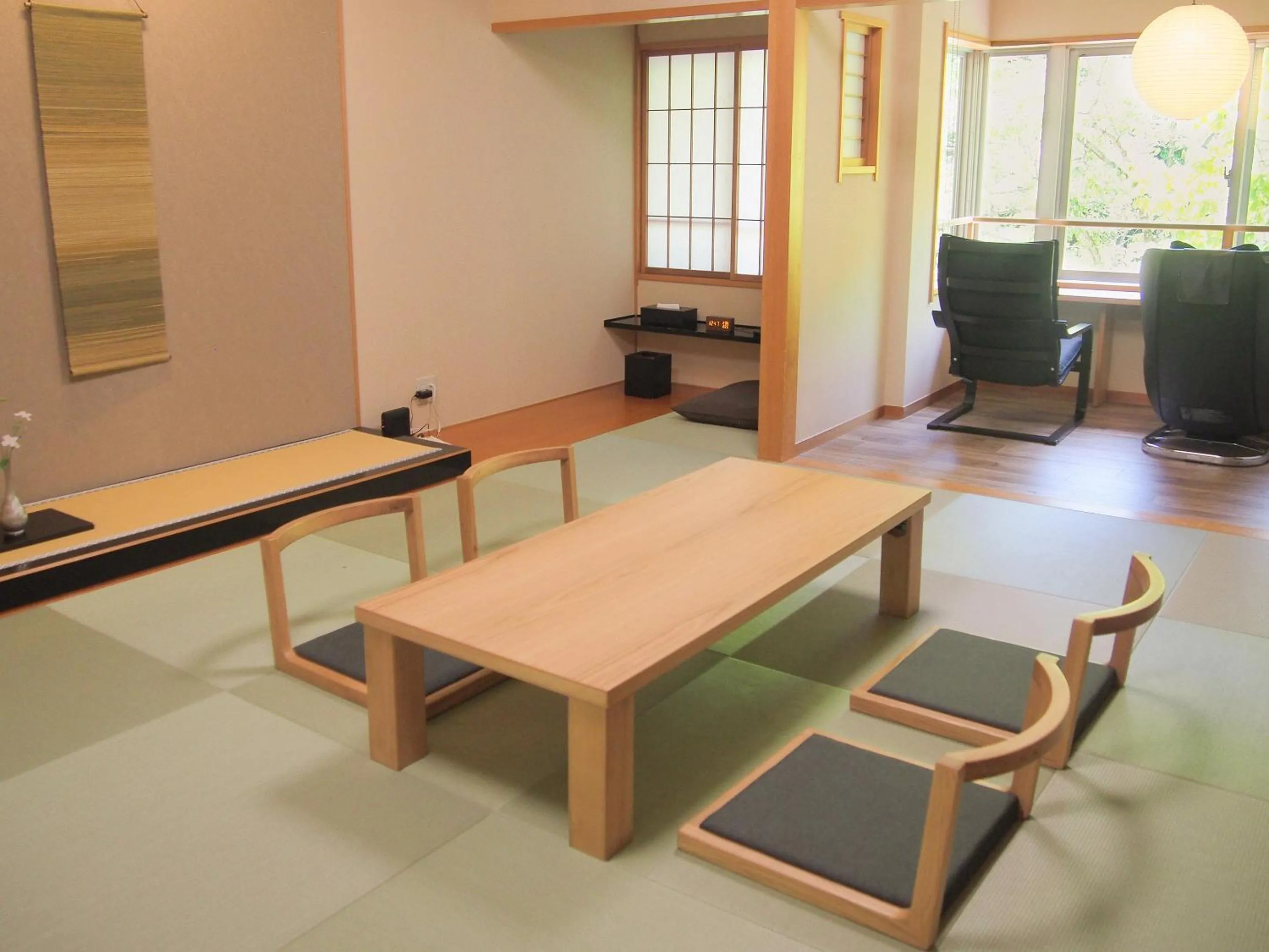 Photo of the whole room in Keiryuso Siorie
