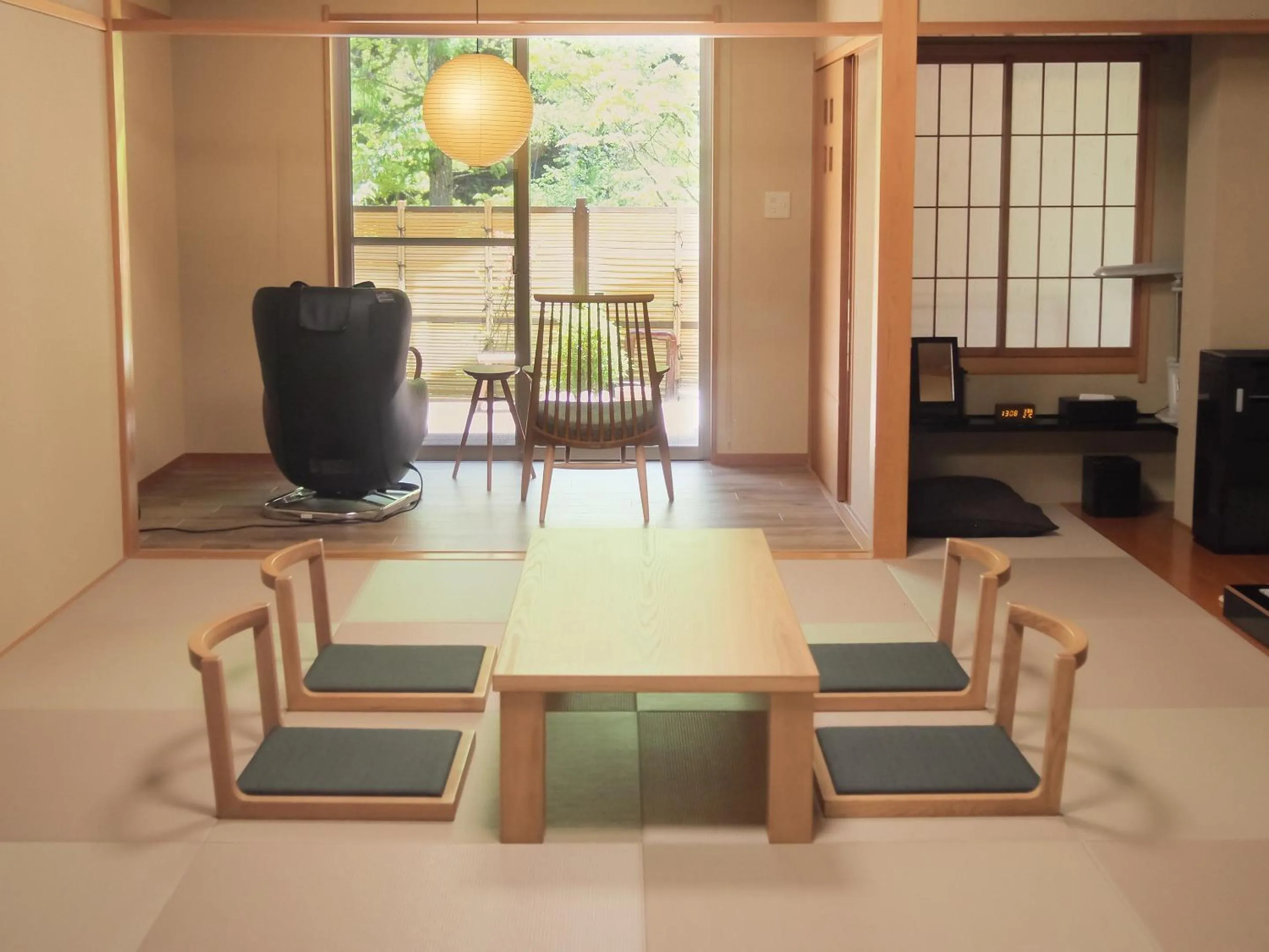 Photo of the whole room in Keiryuso Siorie