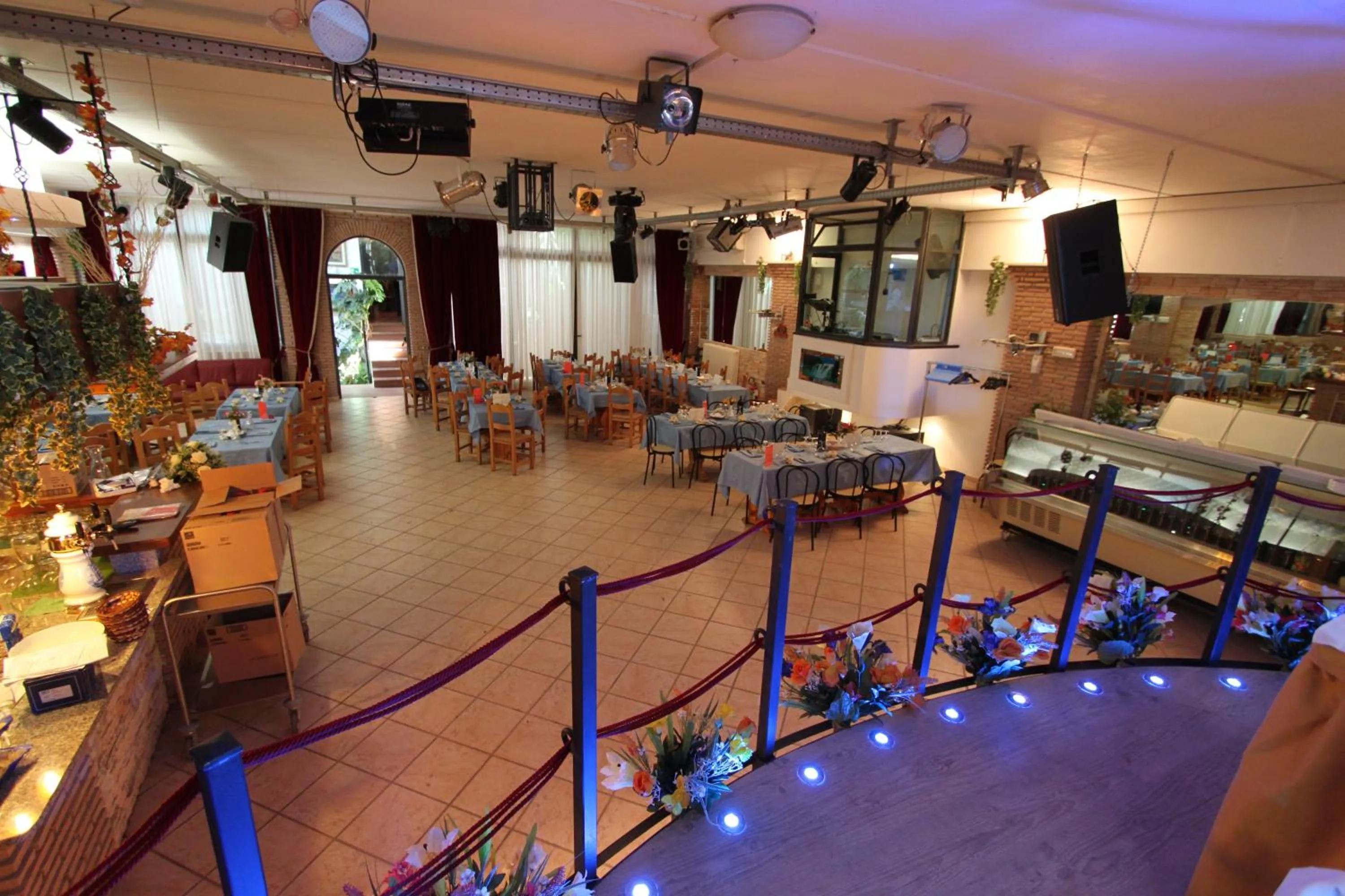 Restaurant/places to eat in Villa Patrizia