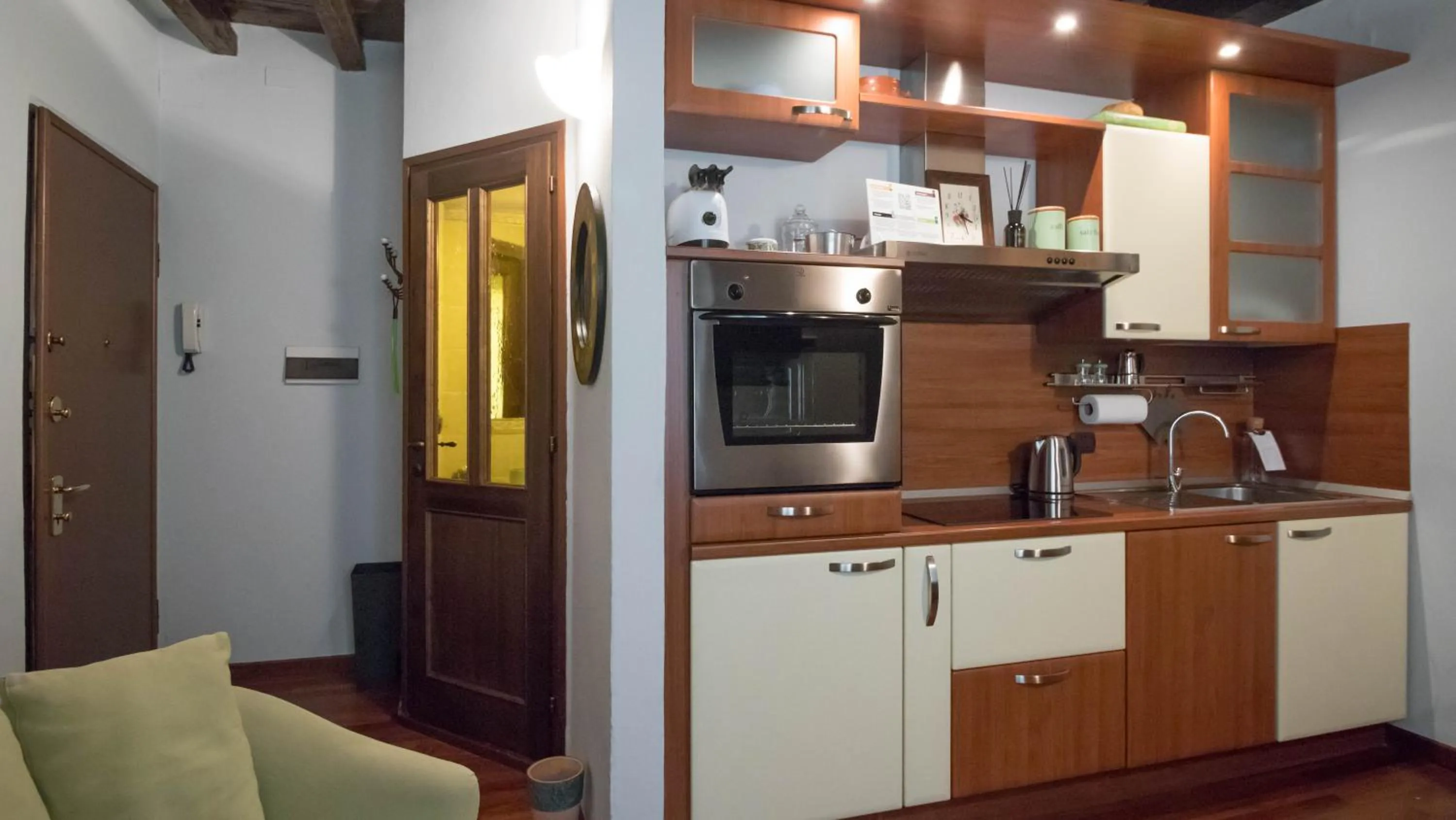 Kitchen or kitchenette in Italianway Easy - San Calocero 29