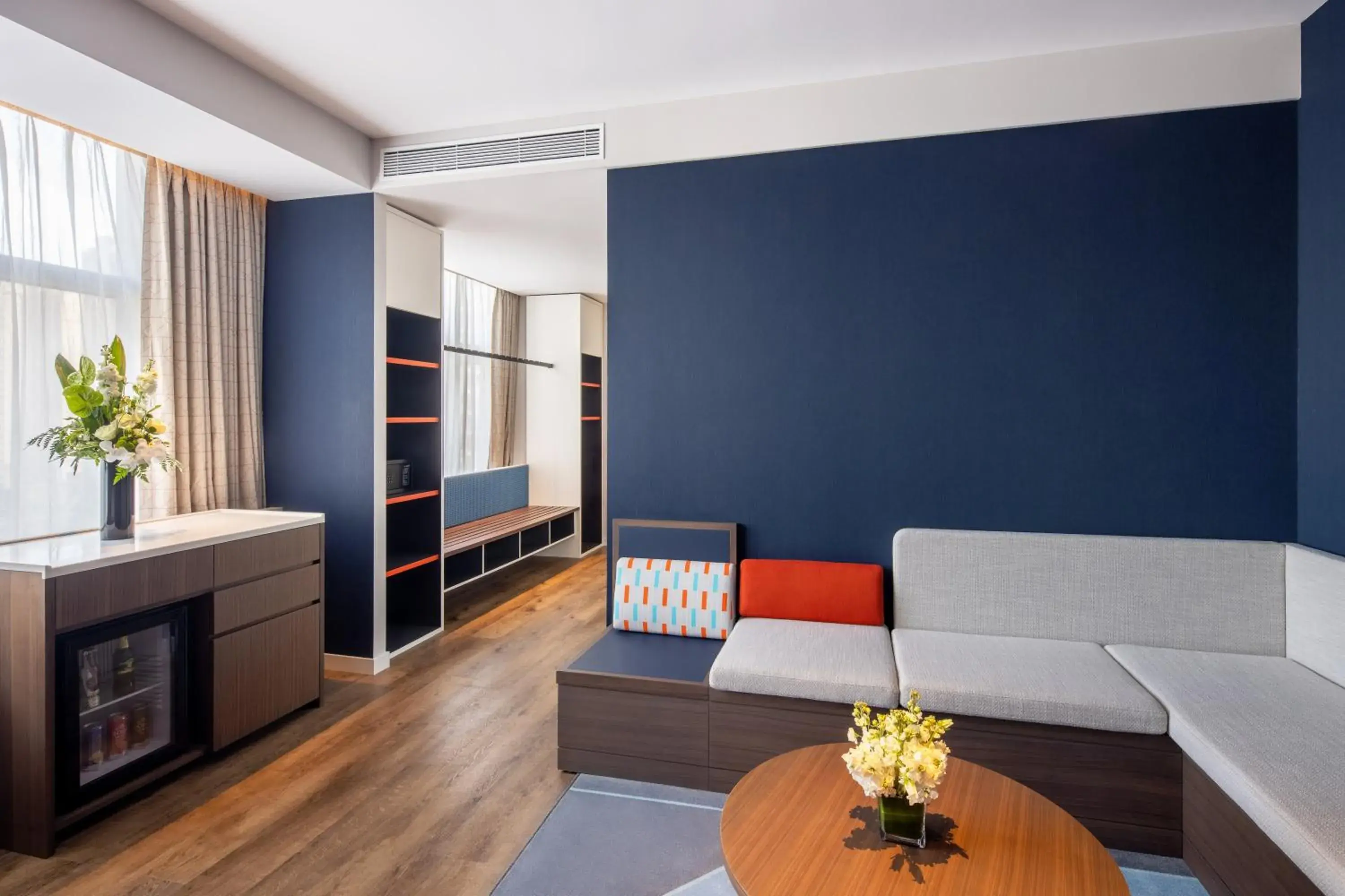 One-Bedroom King Suite with Kid Bed - Kids Theme in Holiday Inn Express Qingdao Jinshui by IHG One-Bedroom King Suite with Kid Bed - Kids Theme in Holiday Inn Express Qingdao Jinshui by IHG