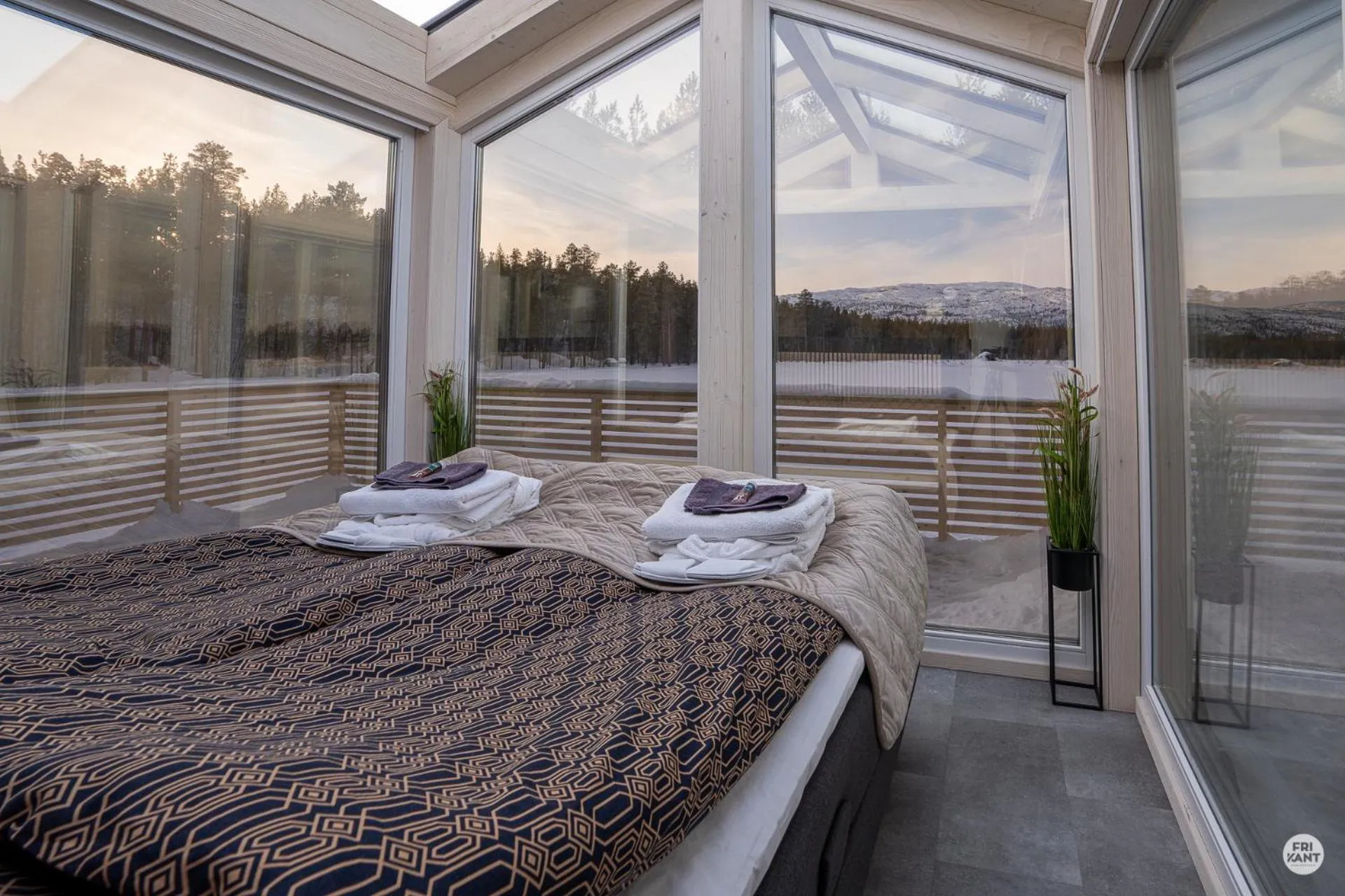 Bed in Flatmoen Natur Lodge