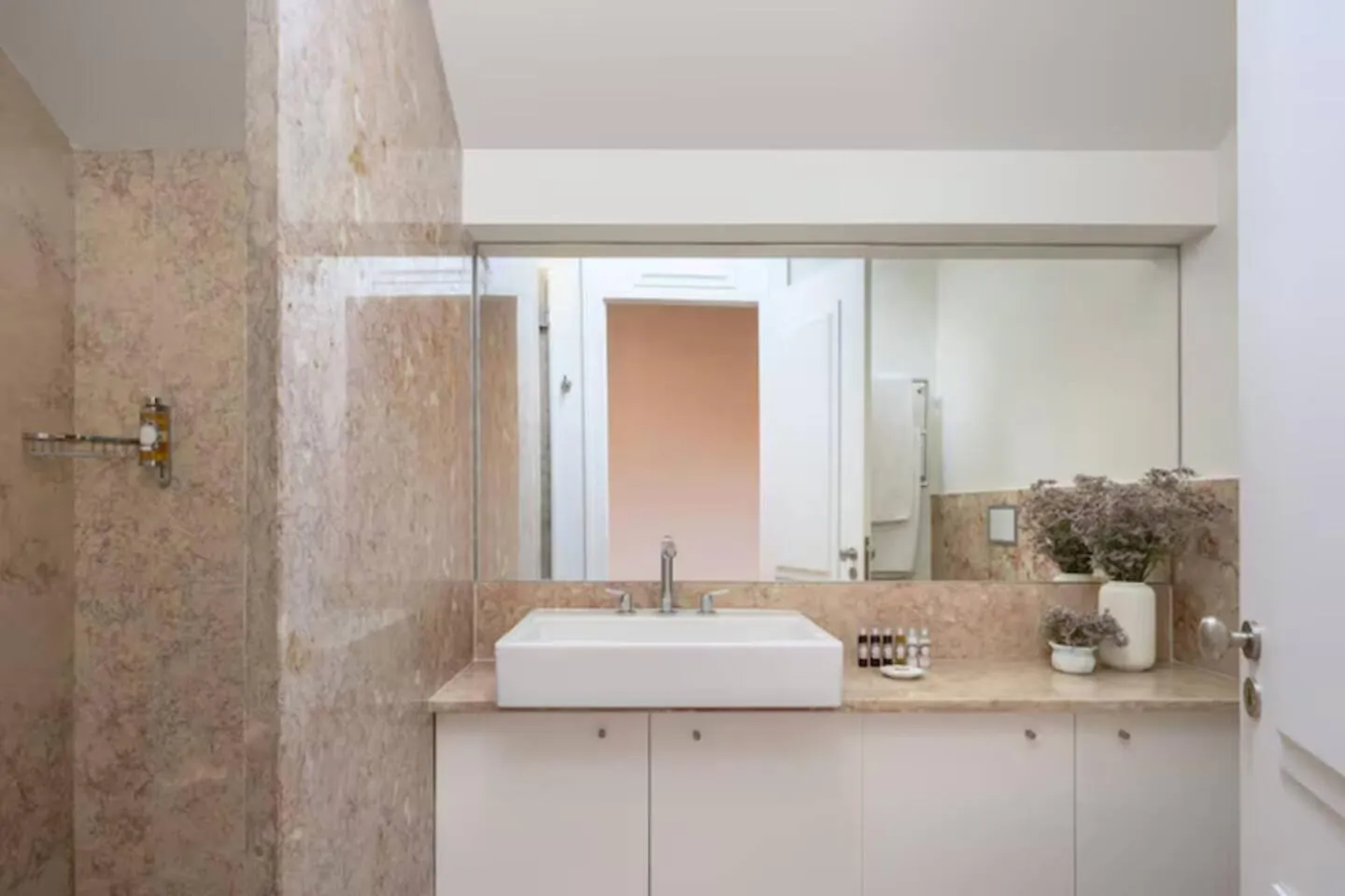 Bathroom in Residentas Arco do Bandeira