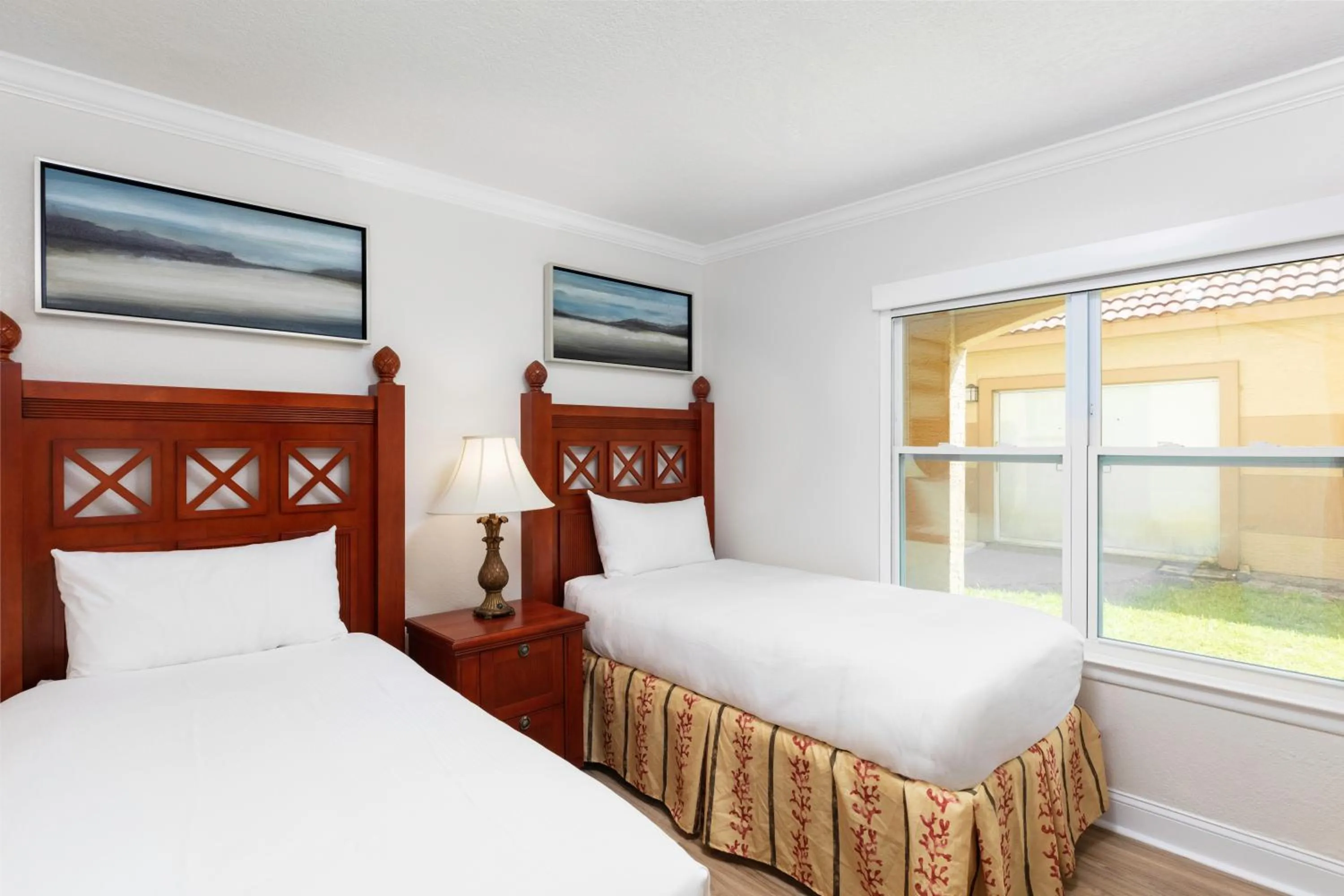 Bed in Westgate Blue Tree Resort