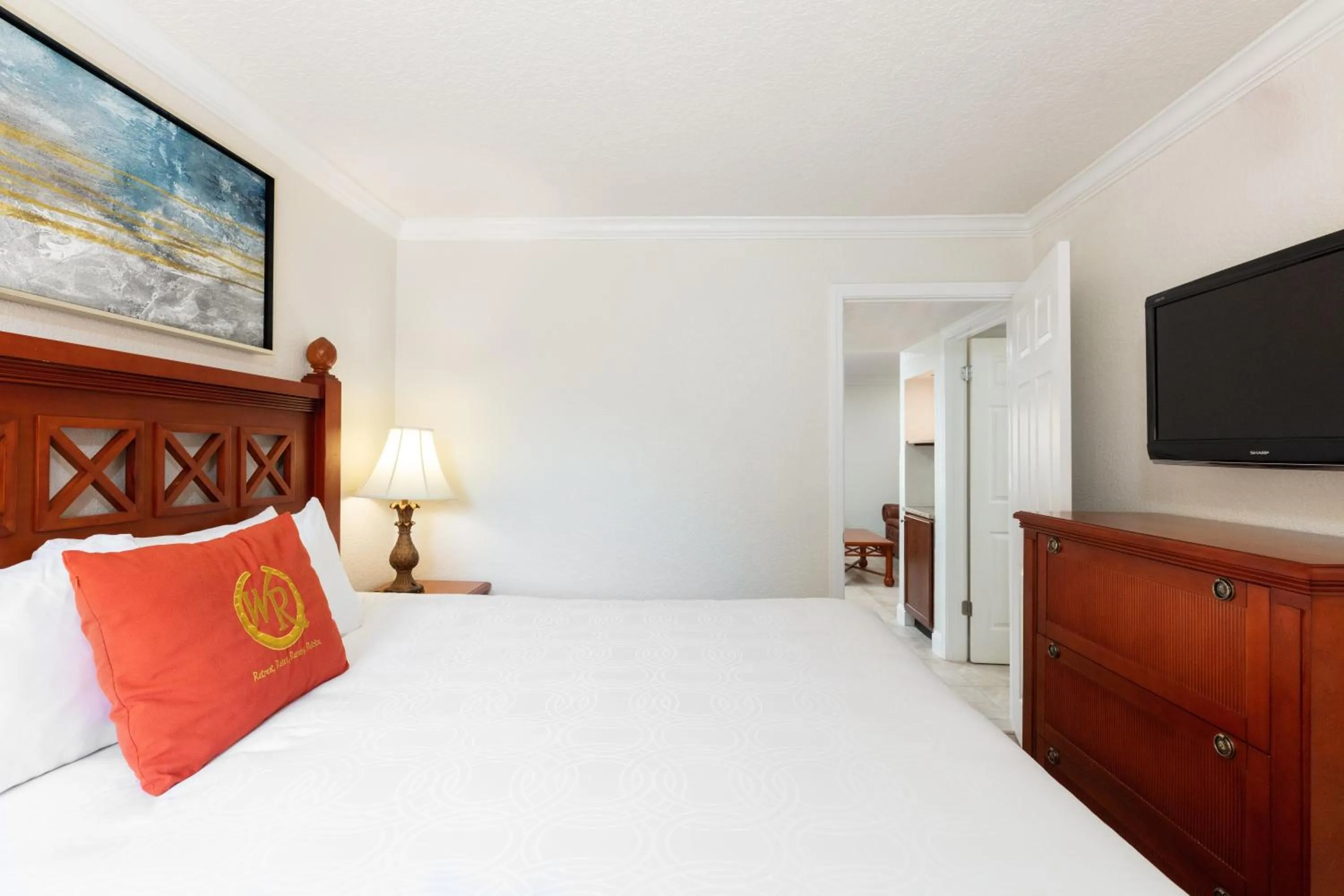 Bed in Westgate Blue Tree Resort